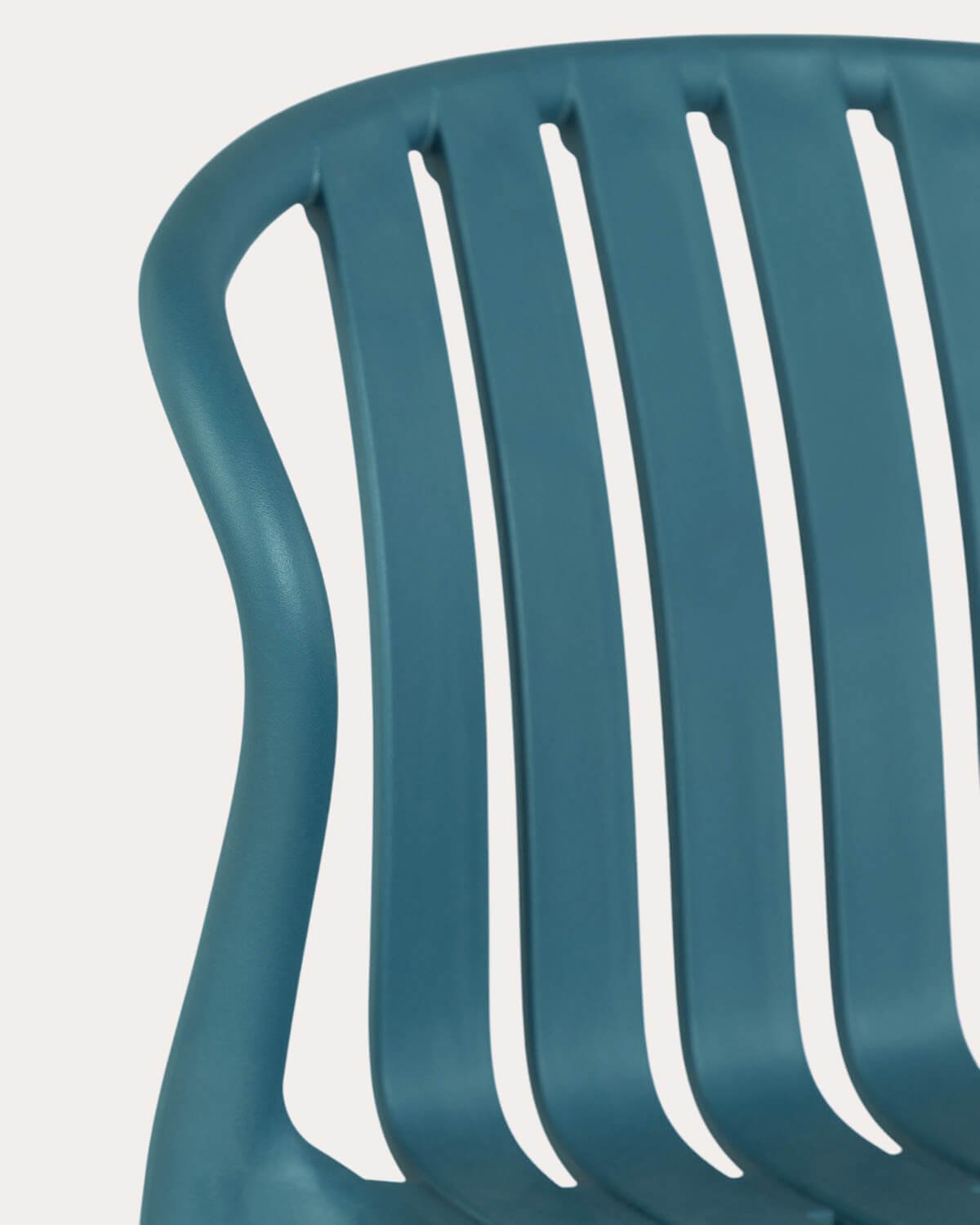 Pack 4 Taburetes Altos de Exterior de Polipropileno (65 cm) Baztan, imagen de galer&iacute;a 4