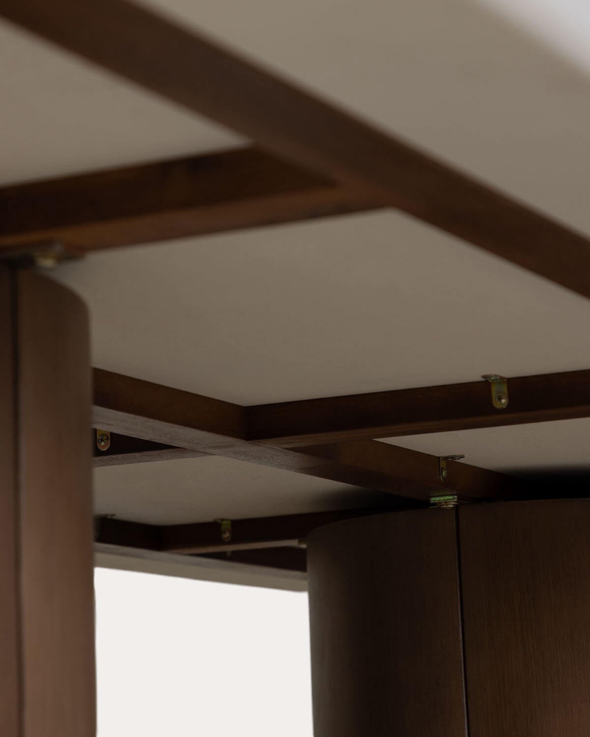 Mesa de Comedor Rectangular de Cemento y Madera de Acacia (230x110 cm) Eneiza, imagen de galer&iacute;a 6