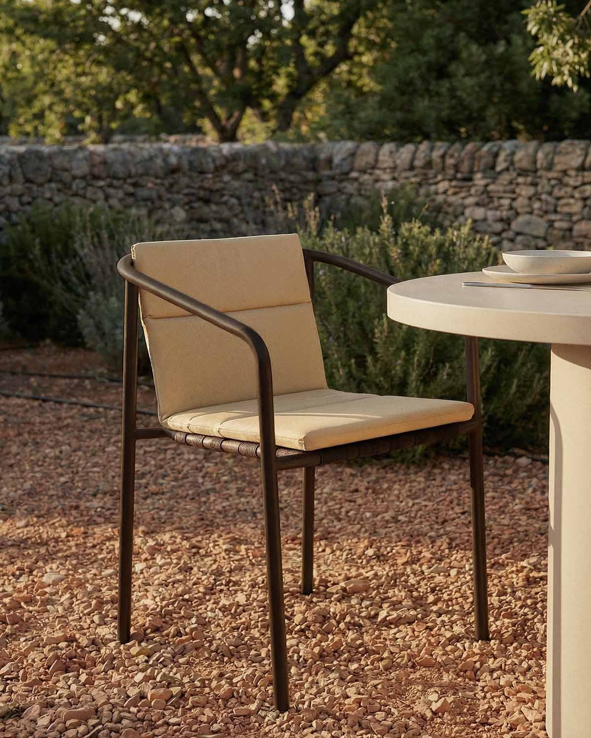 Silla de Exterior de Aluminio y Tela Vinke, imagen de galer&iacute;a 2