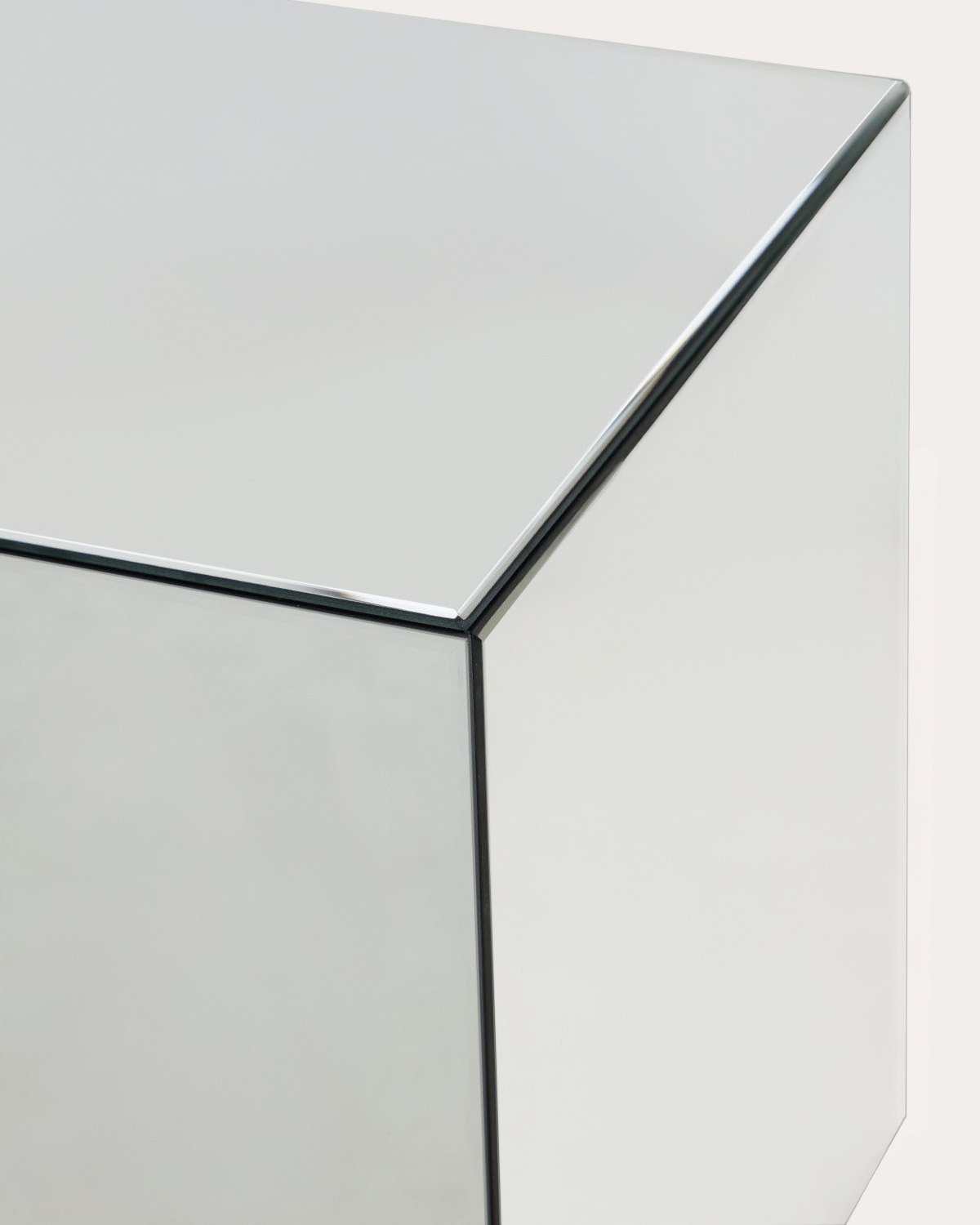 Mesa Auxiliar Cuadrada de Cristal (40x40 cm) Ninel, imagen de galer&iacute;a 6