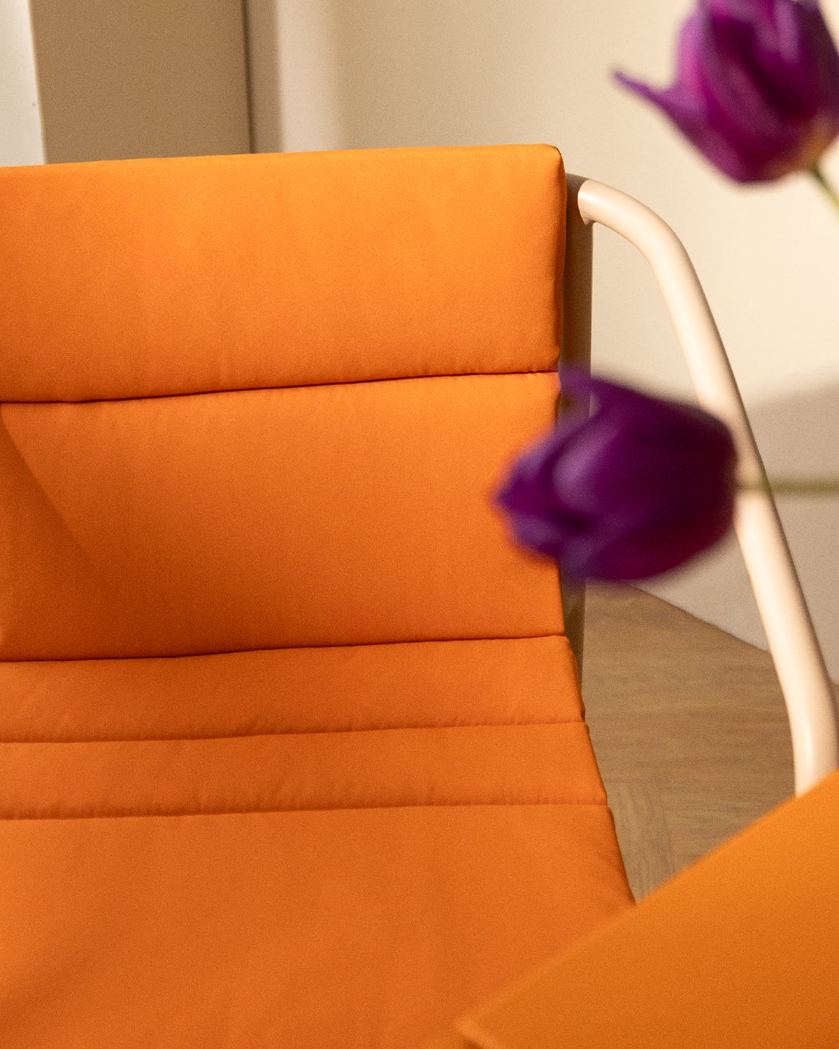 Silla de Comedor de Aluminio y Tela Vinke, imagen de galer&iacute;a 3