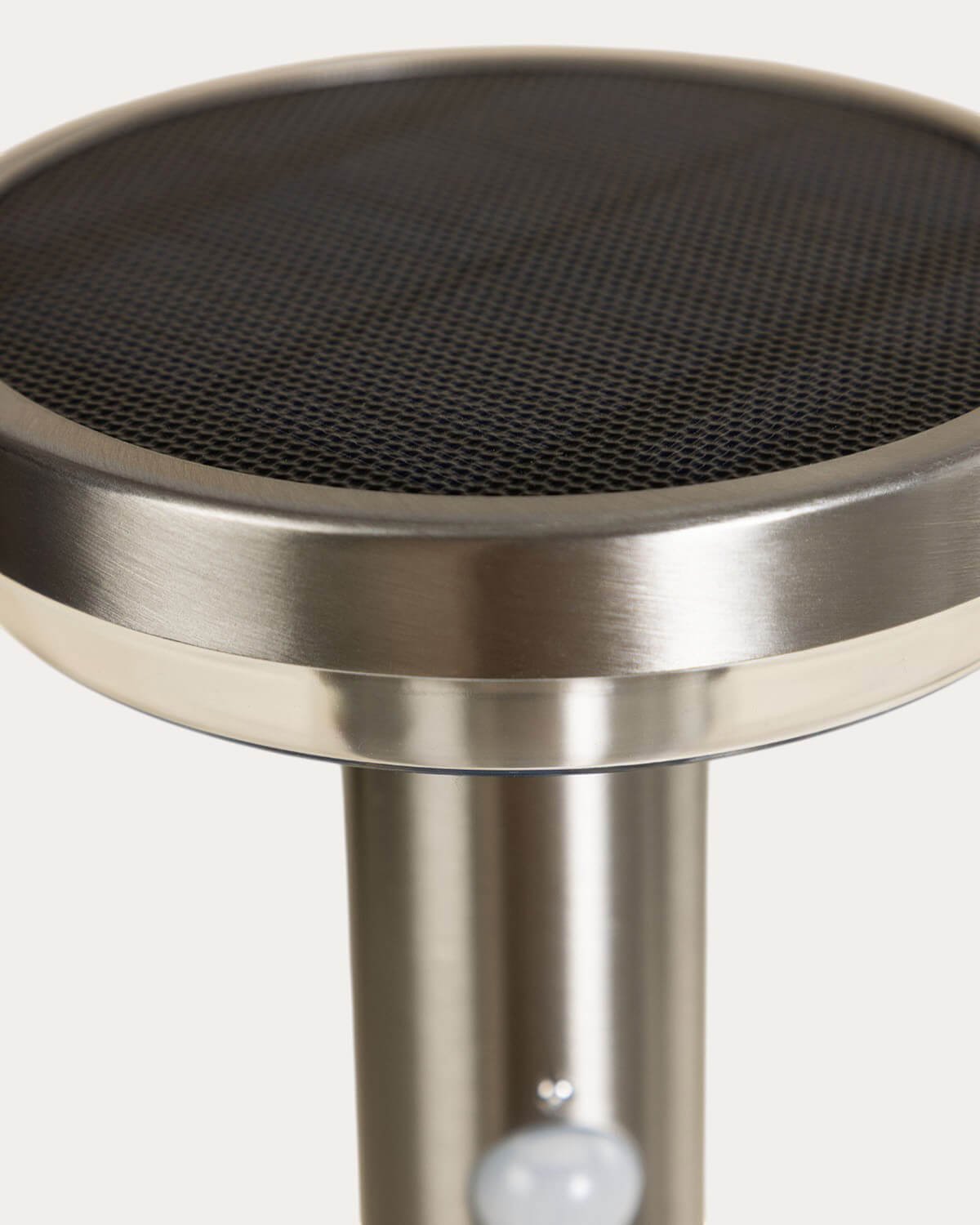 Baliza Solar LED de Exterior de Metal Sulivan, imagen de galer&iacute;a 6