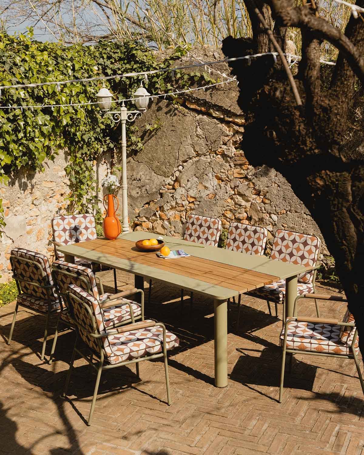 Mesa de Exterior Rectangular de Metal y Madera de Teca (220x110 cm) Lirae, imagen de galer&iacute;a 2