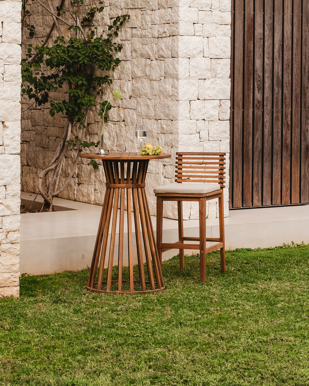 Pack 4 Taburetes Altos de Exterior de Madera de Acacia y Tela (75 cm) Hazan, imagen de galer&iacute;a 2