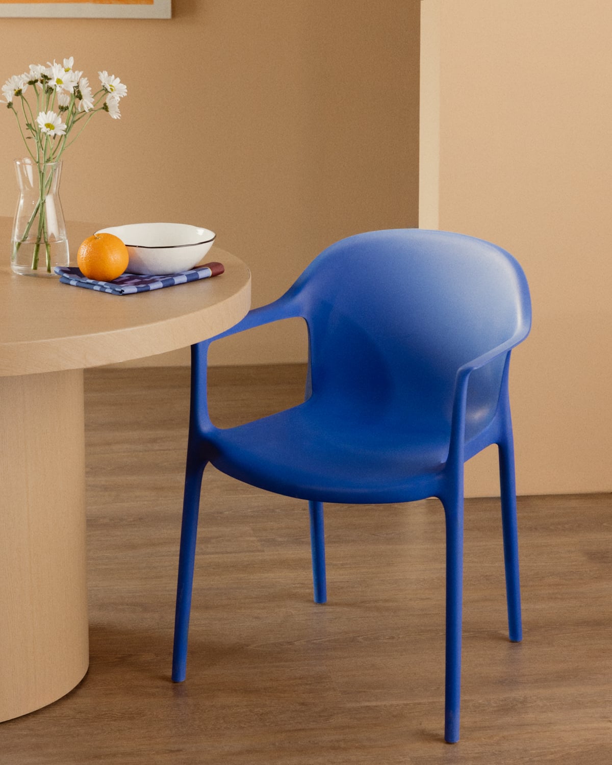 Silla de Comedor de Polipropileno con Reposabrazos Juana, imagen de galer&iacute;a 2