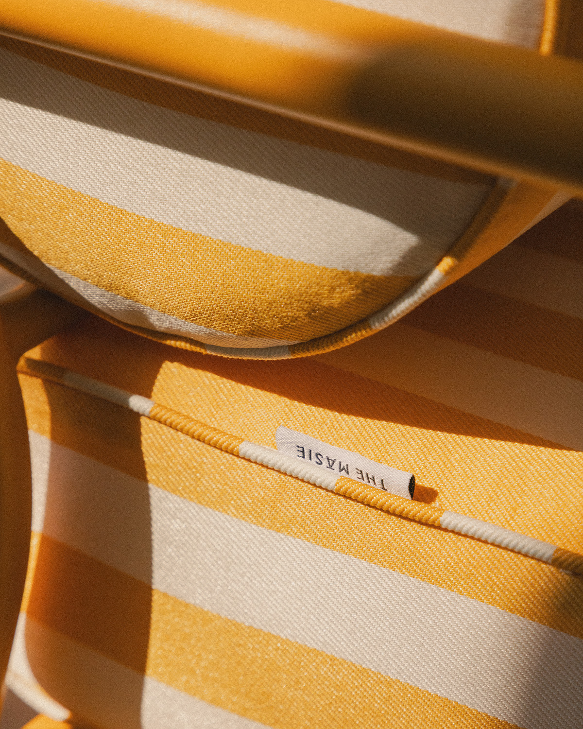 Sofa 2 Plazas de Jardín de Metal y Tela Mitha, imagen de galer&iacute;a 3