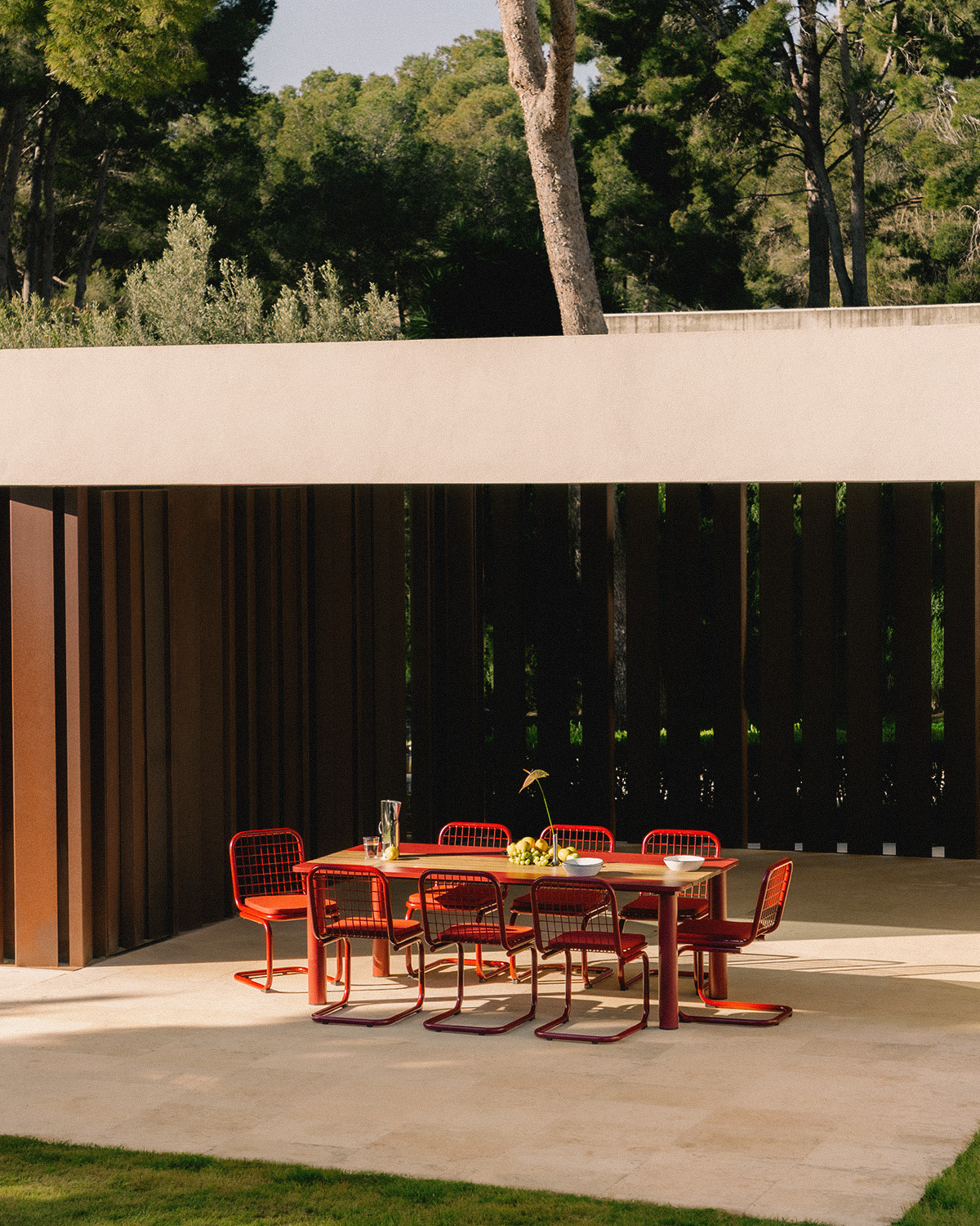 Set de Mesa Rectangular (220x110 cm) Lirae y 8 Sillas Biaritz de Metal de Exterior, imagen de galer&iacute;a 2