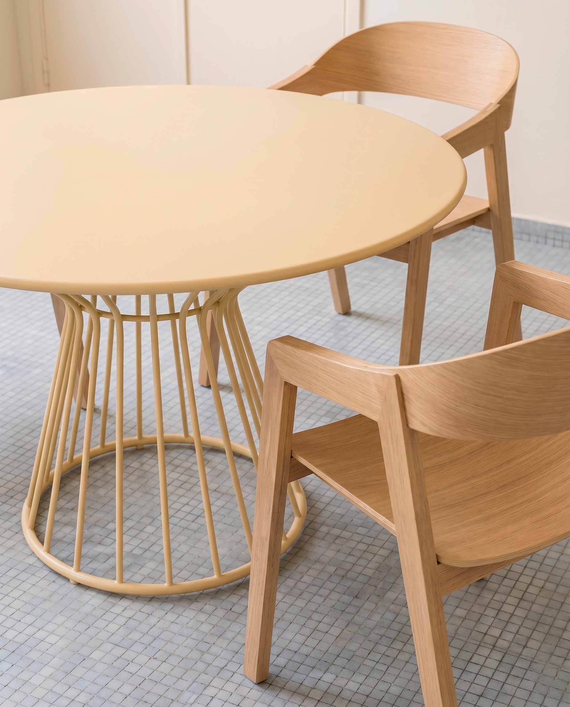 Mesa de Comedor Redonda de Metal (Ø120 cm) Nouli, imagen de galer&iacute;a 3