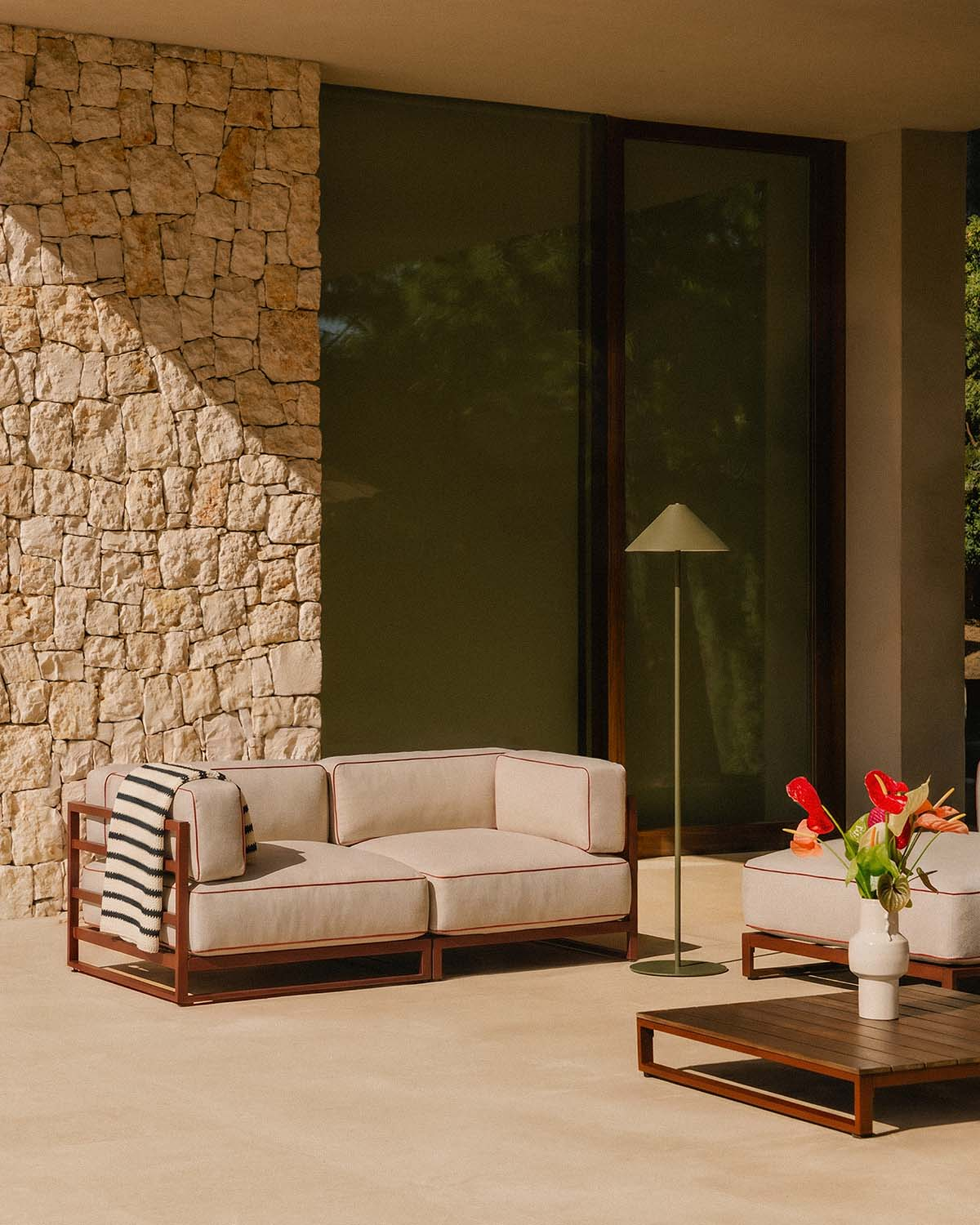 Sofá Modular de Jardín 2 Piezas Módulo Esquinero de Metal y Tela Kristen, imagen de galer&iacute;a 2