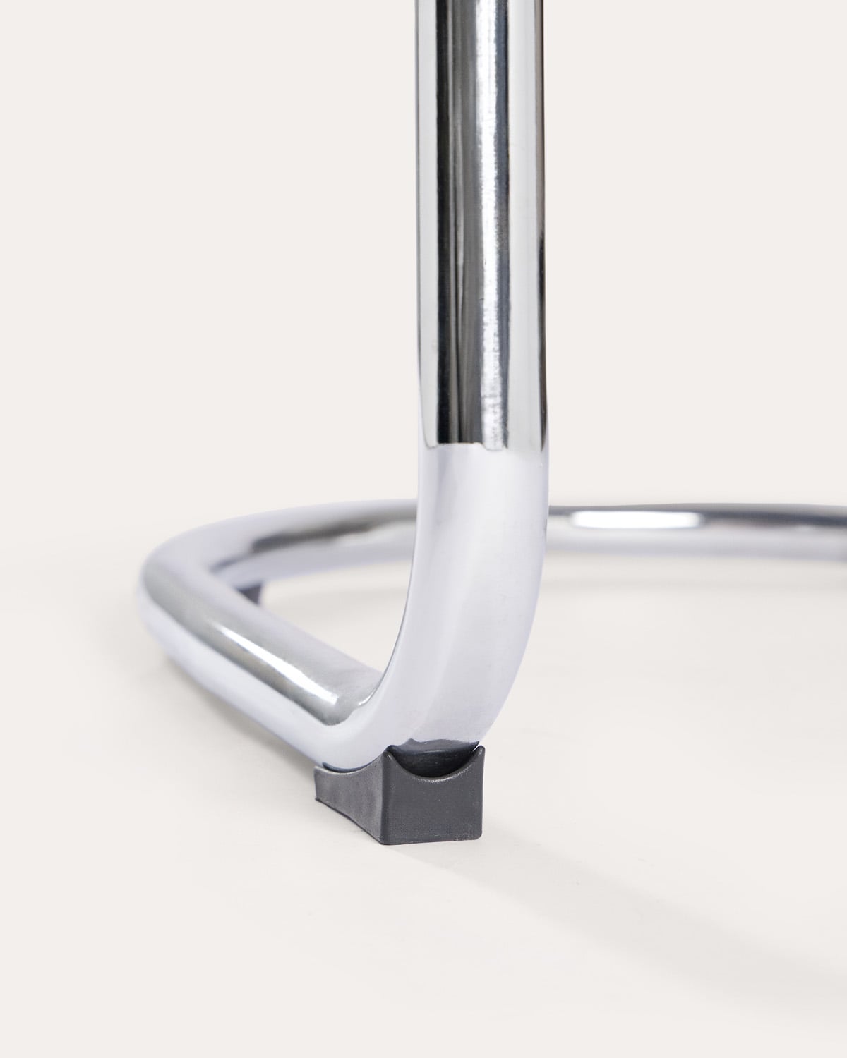 Silla de Comedor de Metal Aryo, imagen de galer&iacute;a 8