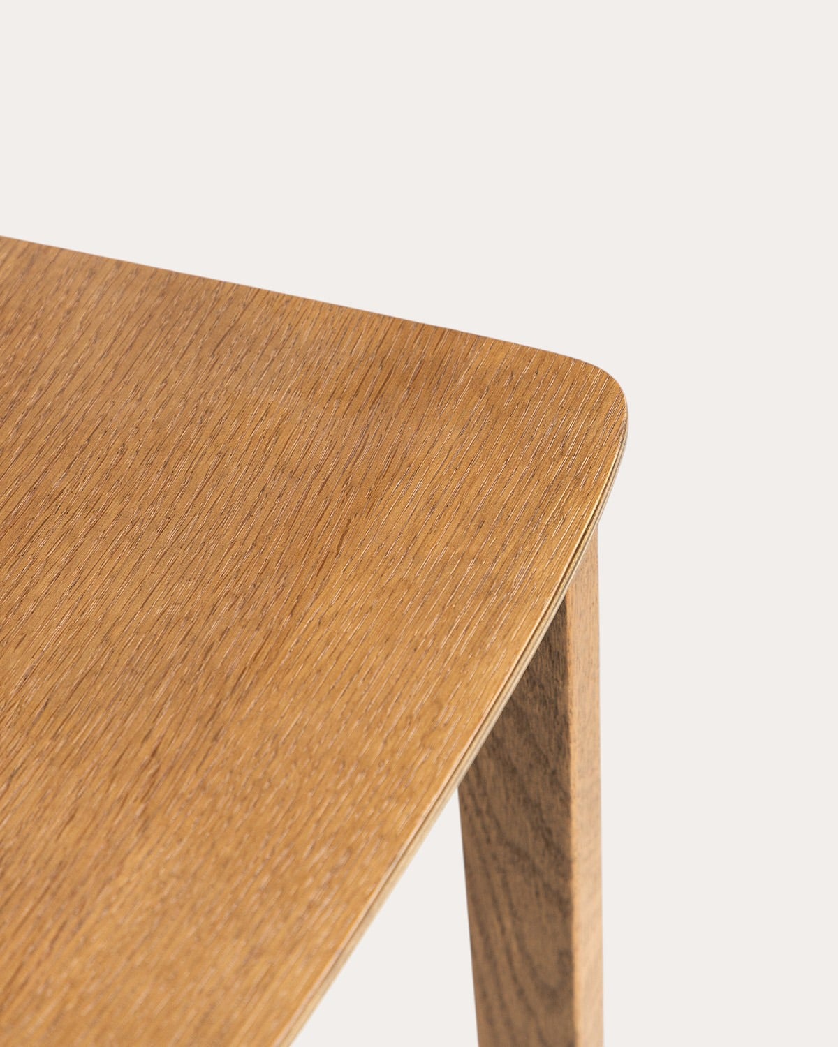 Pack 4 taburetes altos de madera de roble Laly, imagen de galer&iacute;a 8