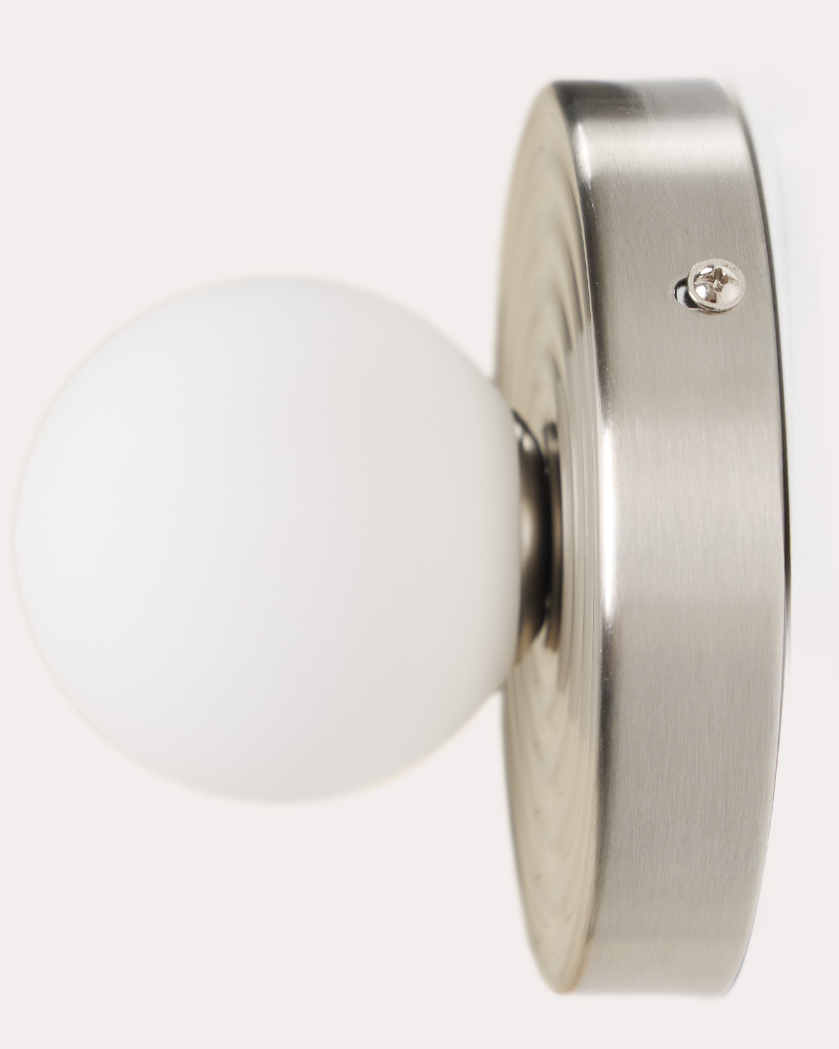 Aplique de pared de metal y cristal Windu, imagen de galer&iacute;a 7