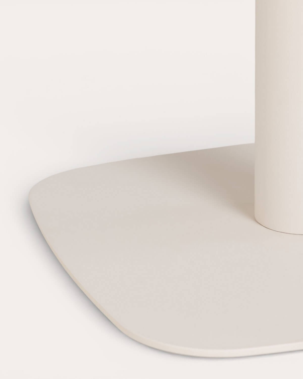 Mesa de exterior cuadrada 70x70 cm de metal Zoilo, imagen de galer&iacute;a 6