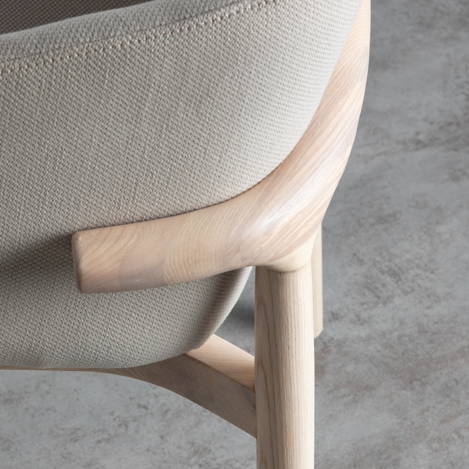 Silla de Comedor en Tela y Madera Wisi - themasie.com