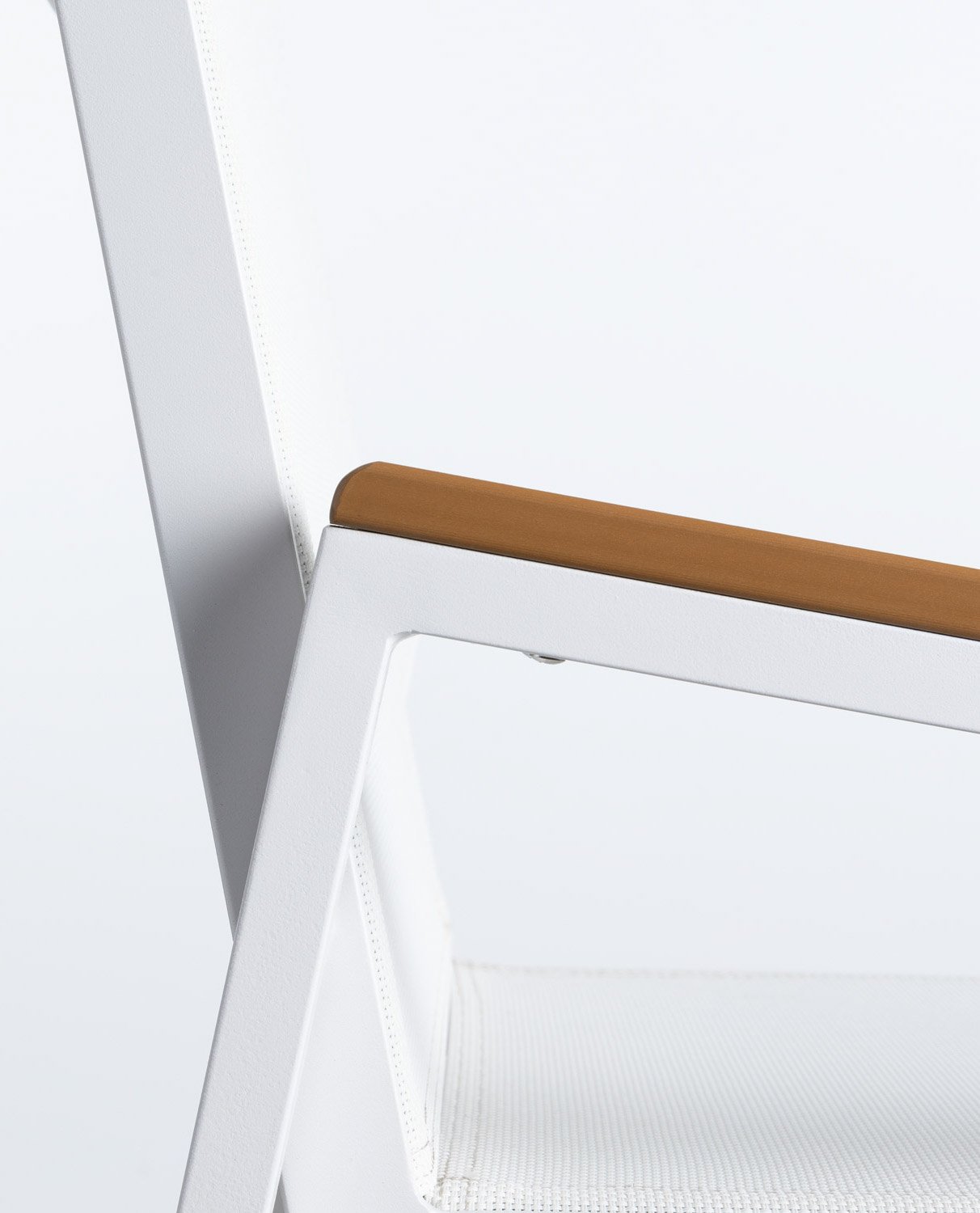 Ensemble Table Haute et 4 Tabourets Hauts D'extérieur en Aluminium Korce, image de la gelerie 2