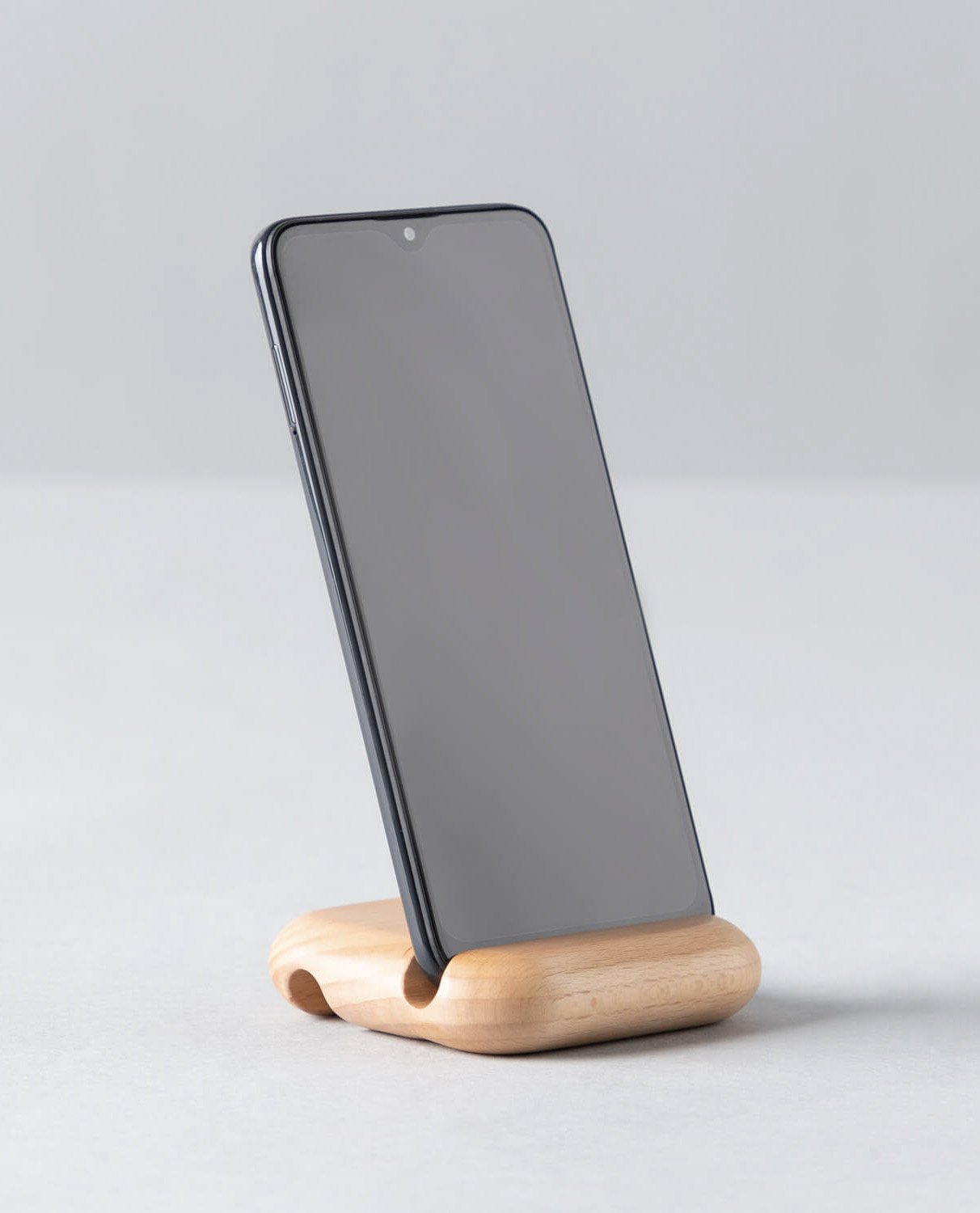 Support de téléphone portable moderne en résine décorée à la main Made in  Italy - Curia