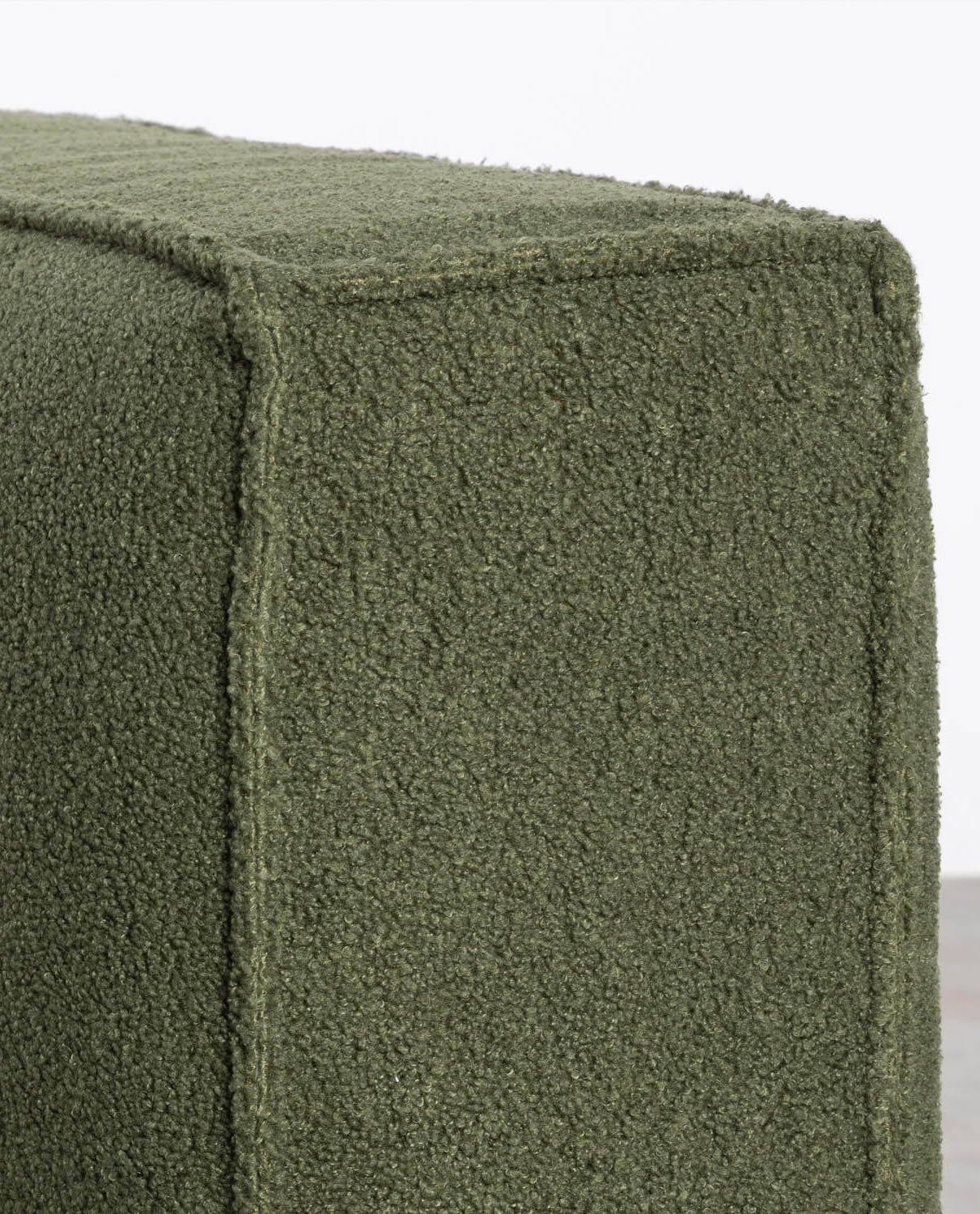 Canapé modulable 3 pièces avec 2 fauteuils d'angle en tissu Bouclé Kilhe, image de la gelerie 2