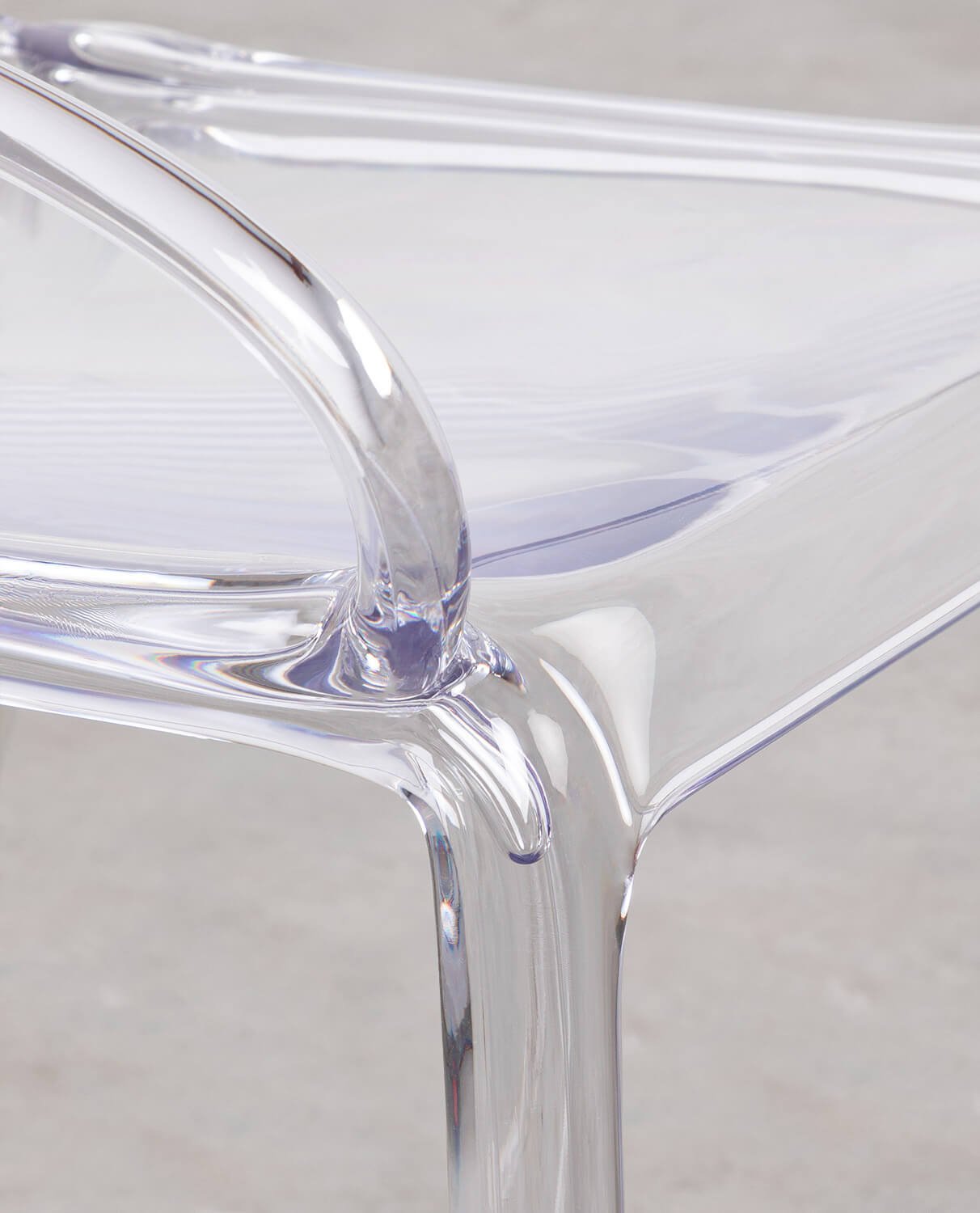 Set de Table de Salle à Manger Ronde en Verre Trempé (Ø140 cm) Kolu et 4 Chaises en Polycarbonate Zuera , image de la gelerie 4