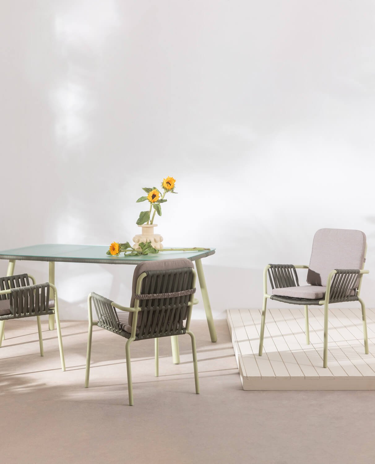 Pack 4 Chaises de Salle à Manger avec Accoudoirs en Aluminium et Corde Drian, image de la gelerie 2
