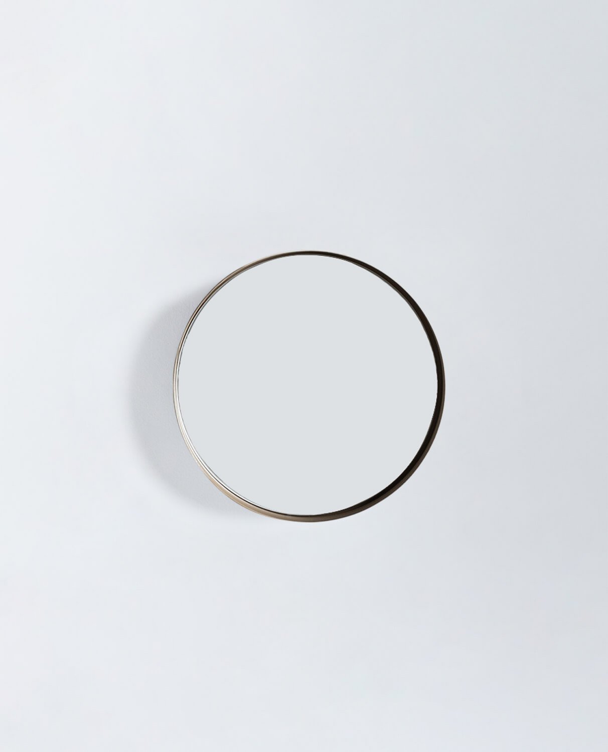 Miroir Mural Rond en Métal (Ø20 cm) Esdras, image de la gelerie 2