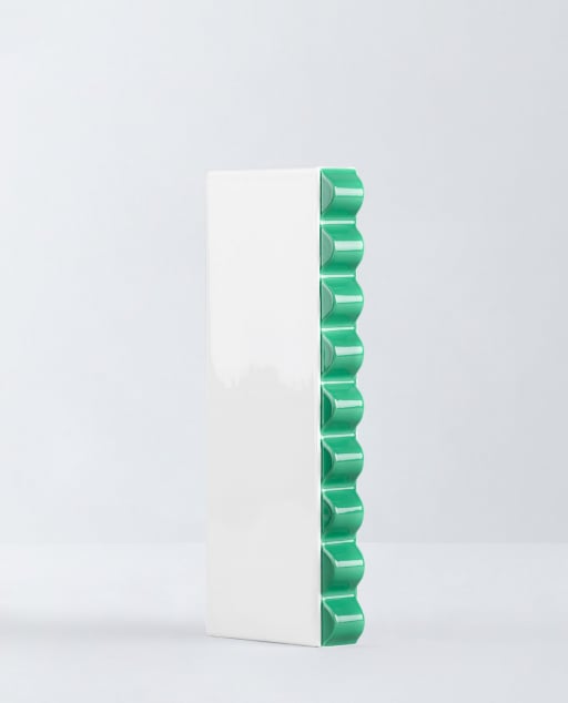 Vase  Dolomite Olesia 