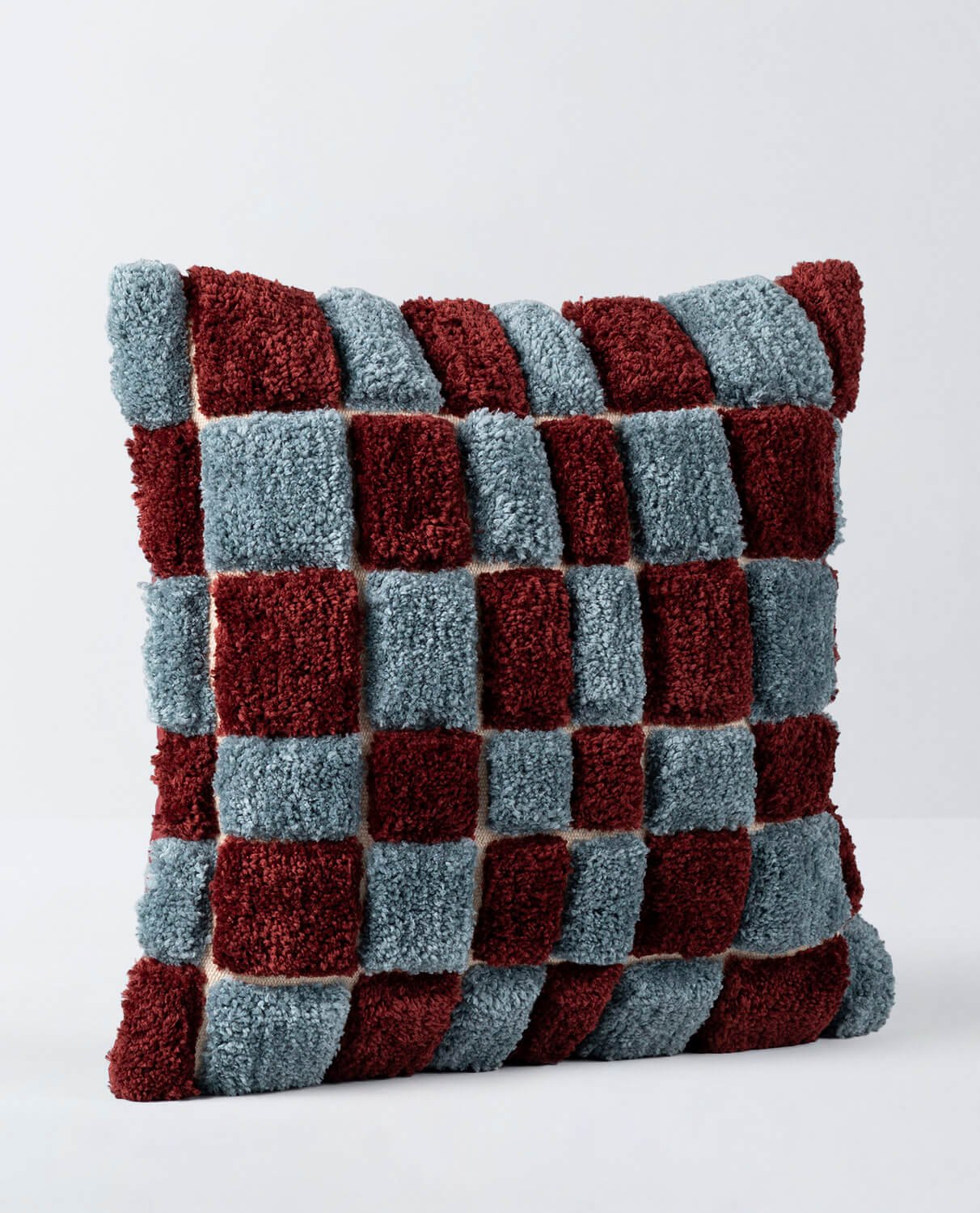 Coussin Carré en Tissu (50x50 cm) Sazan, image de la gelerie 1