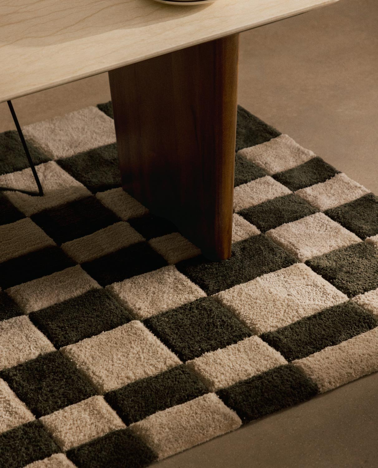 Tapis Fait Main en Polyester (233x163 cm) Sazan, image de la gelerie 2