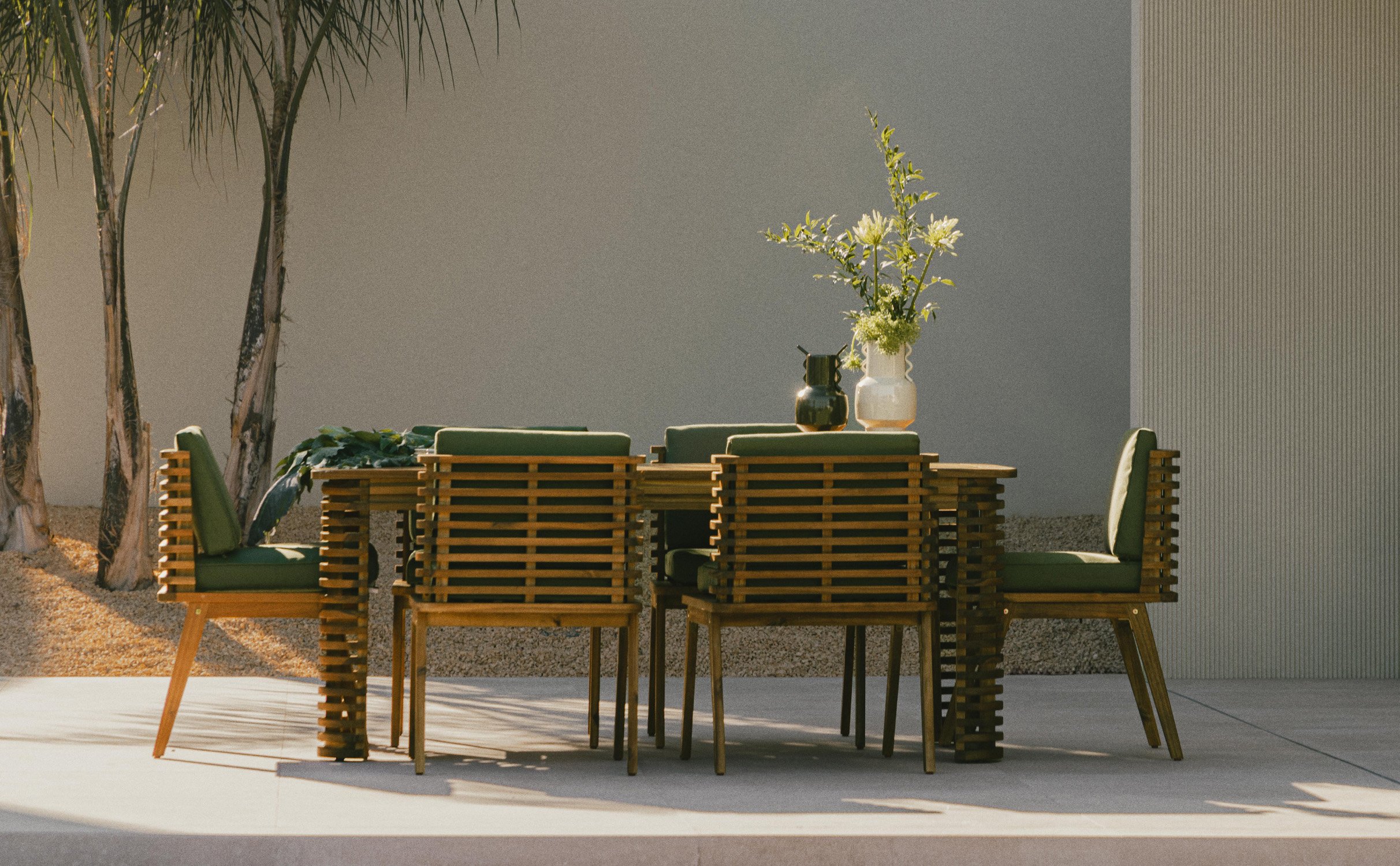 Set de Table Rectangulaire et 6 Chaises en Bois d´ Acacia et Tissu Hazan, image de la gelerie 1