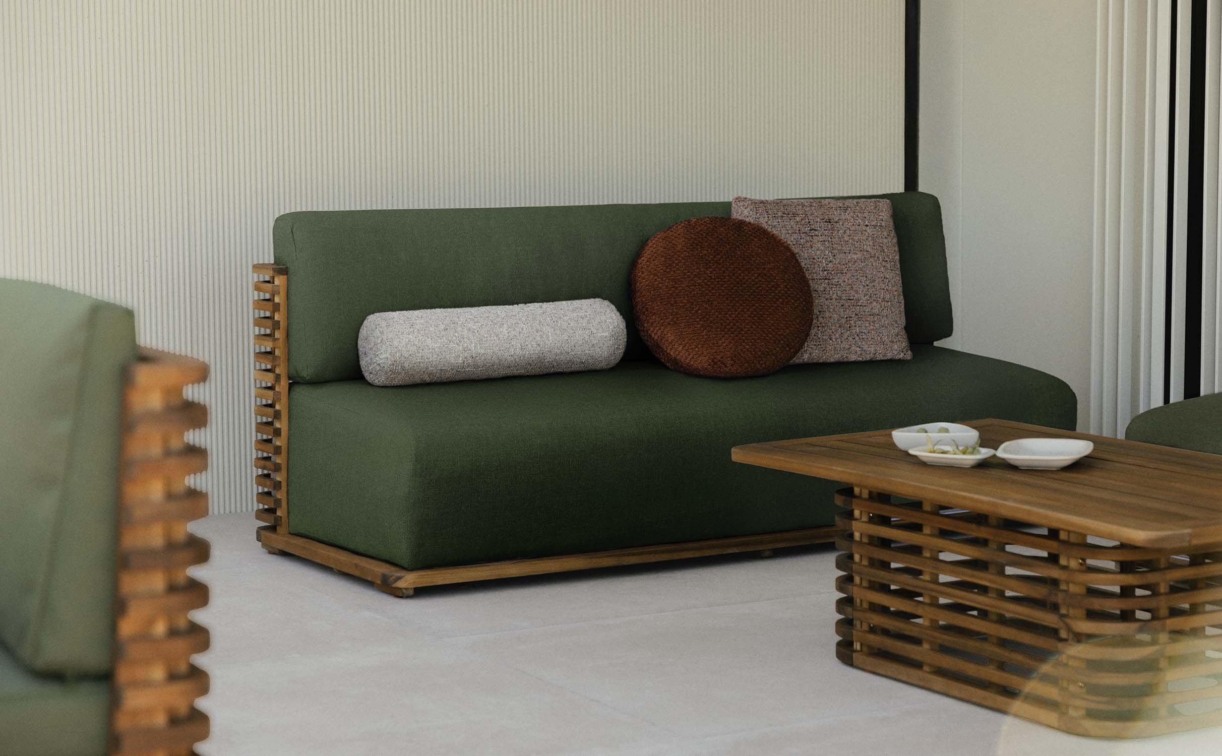 Canapé de Jardin 3 Places en Bois d'Acacia avec Coussins en Tissu Hazan, image de la gelerie 1