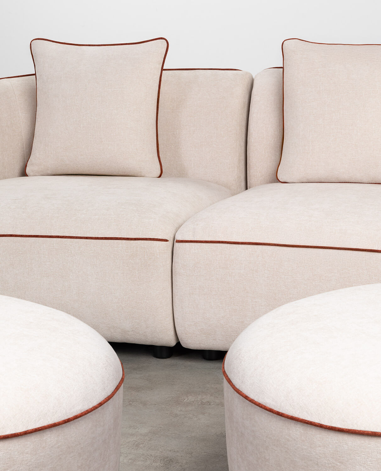 Canapé Modulable avec 2 Pièces D'Angle et 2 Poufs Ronds en Tissu Ilham , image de la gelerie 2