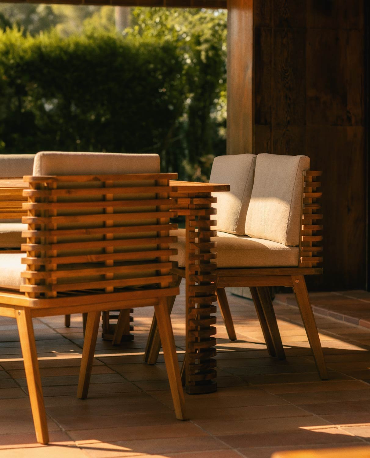 Pack 2 Chaises d'extérieur en Bois d'acacia et Tissu Hazan, image de la gelerie 2