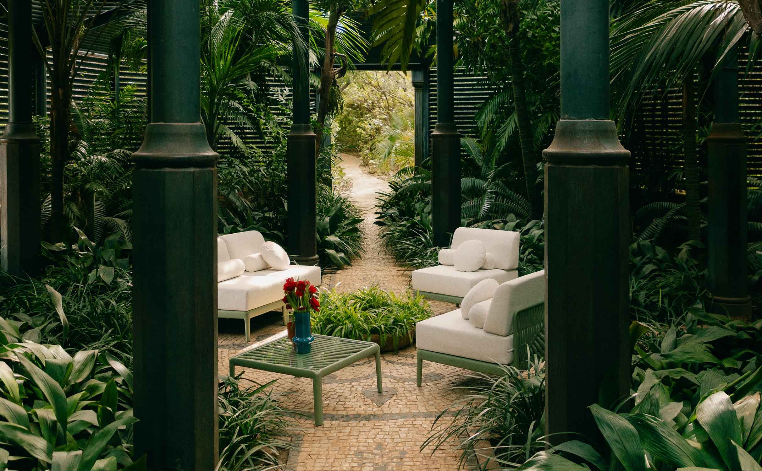 Salon de Jardin en Polypropylène avec Coussins Meivy, image de la gelerie 1