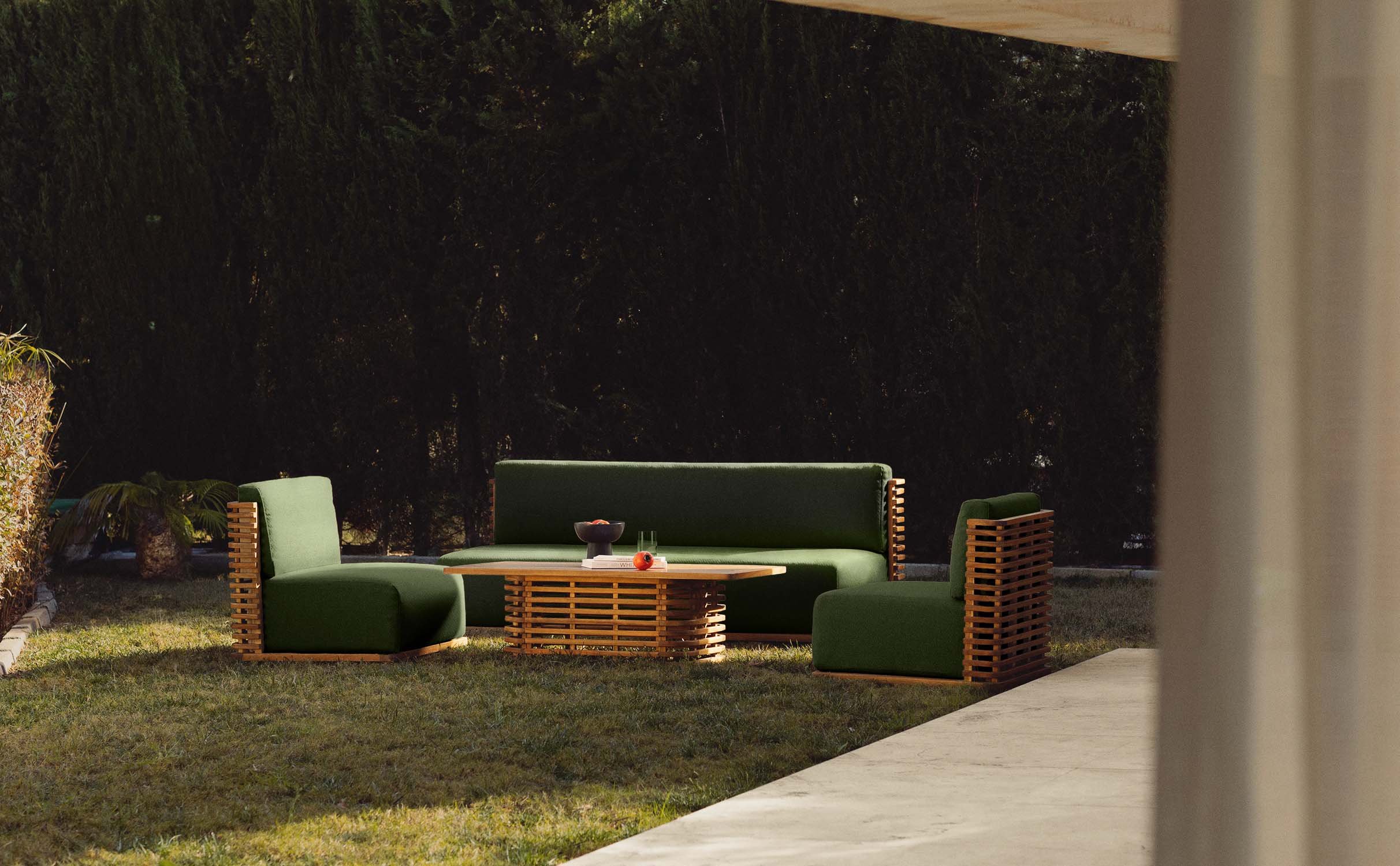 Salon de Jardin en Bois d'Acacia avec Coussins en Tissu Hazan, image de la gelerie 1