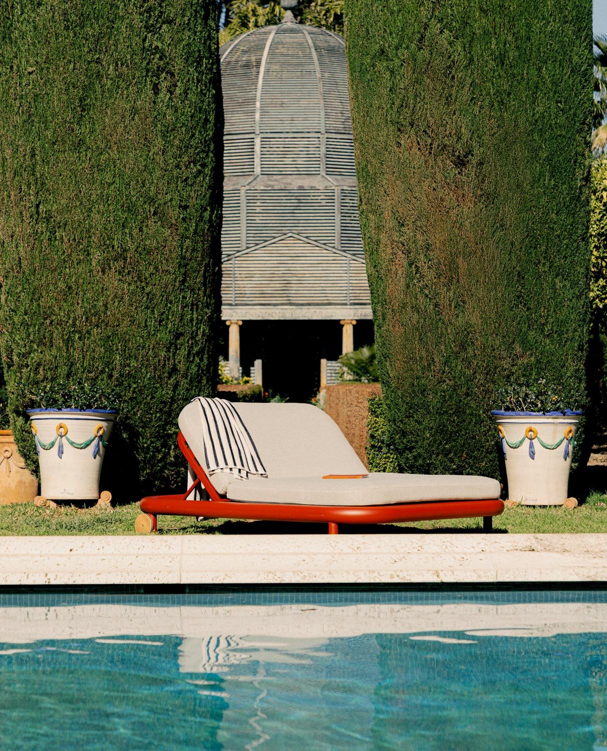 Chaise Longue Inclinable Double en Aluminium avec Coussin en Tissu Cheryl, image de la gelerie 2