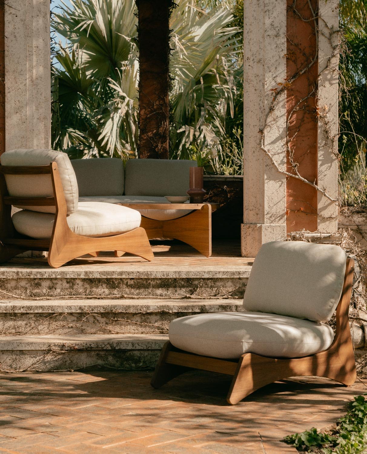 Chaise de Jardin en Bois d'Acacia avec Coussins en Tissu Lorent, image de la gelerie 2