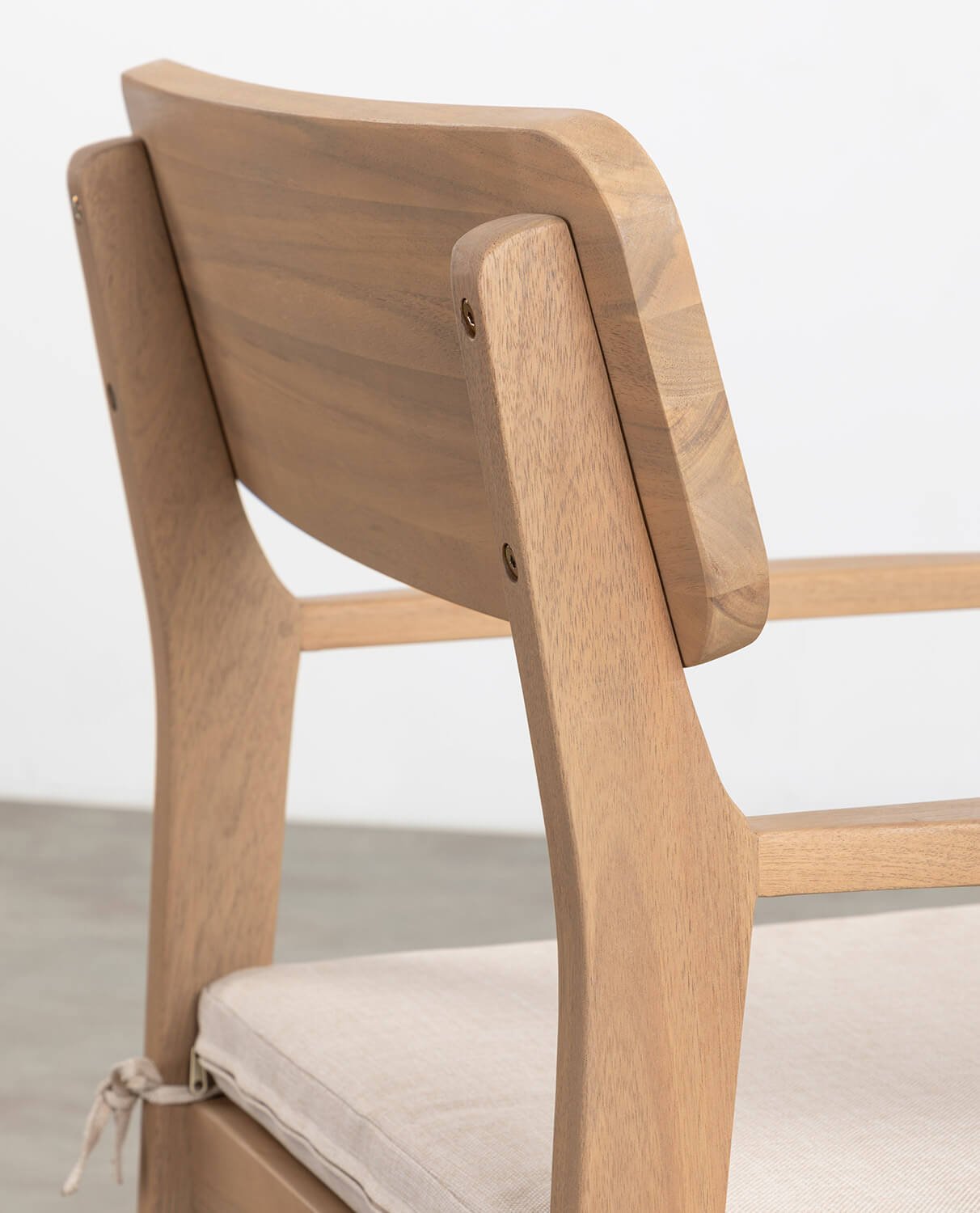 Table de Jardin Rectangulaire (240x100 cm) en Bois d'Acacia et 6 Chaises avec Accoudoirs Marla , image de la gelerie 2