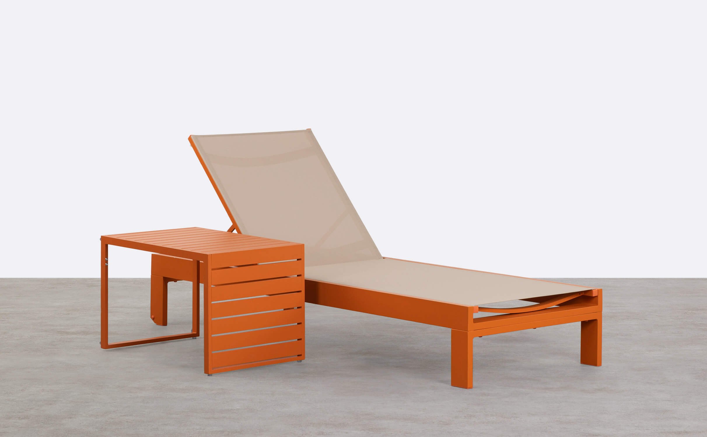 Chaise Longue et Table Basse en Aluminium New Kreta, image de la gelerie 1