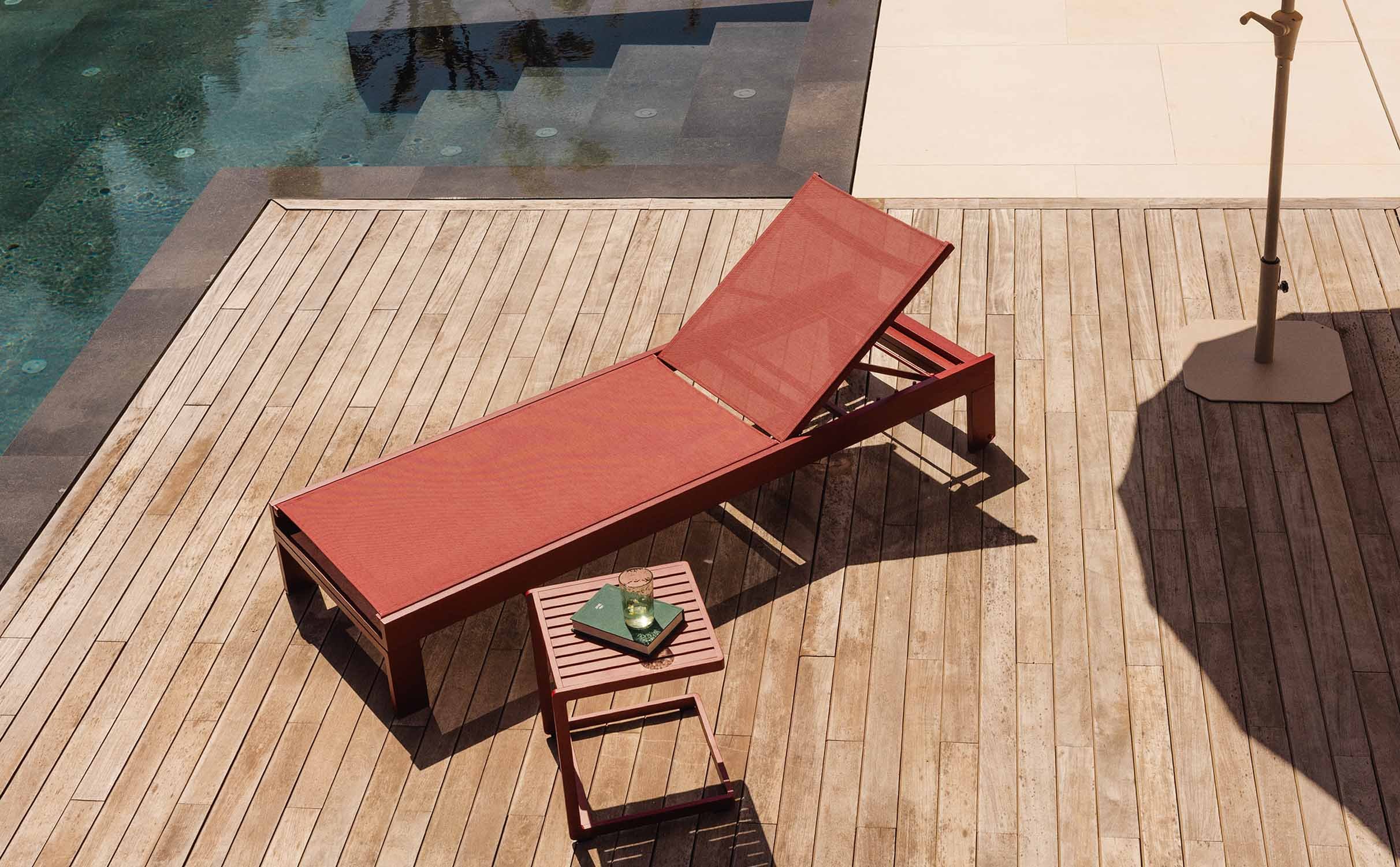 Transat et Table d´Appoint en Aluminium New Kreta, image de la gelerie 1