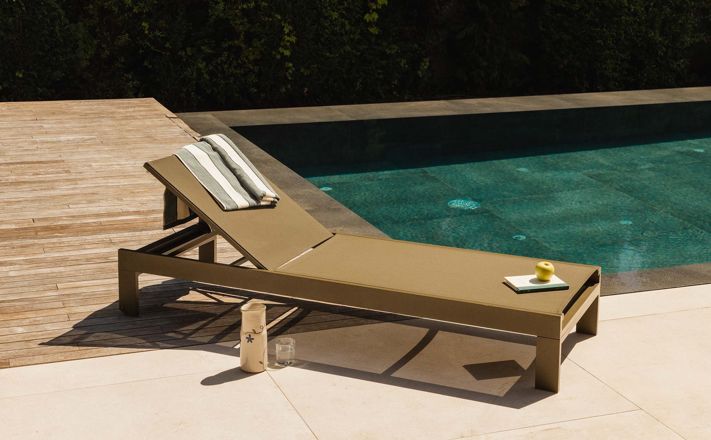 Transat Inclinable en Tissu et Aluminium New Kreta, image de la gelerie 1