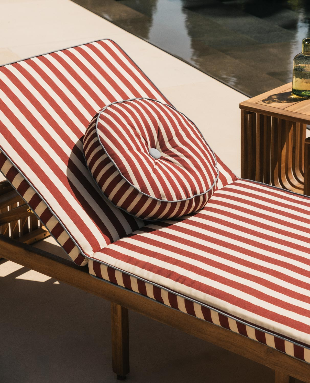 Coussin d'Extérieur Rond en Tissu (Ø40 cm) Zambi, image de la gelerie 2