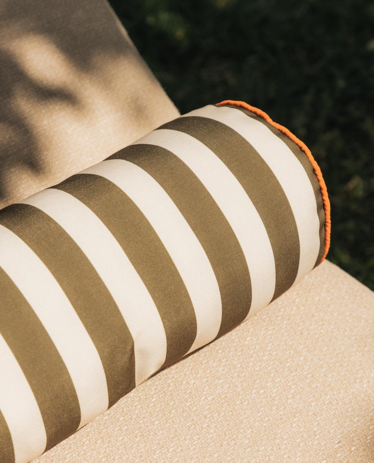 Coussin d'Extérieur Cylindrique en Tissu (60x15 cm) Zambi, image de la gelerie 3