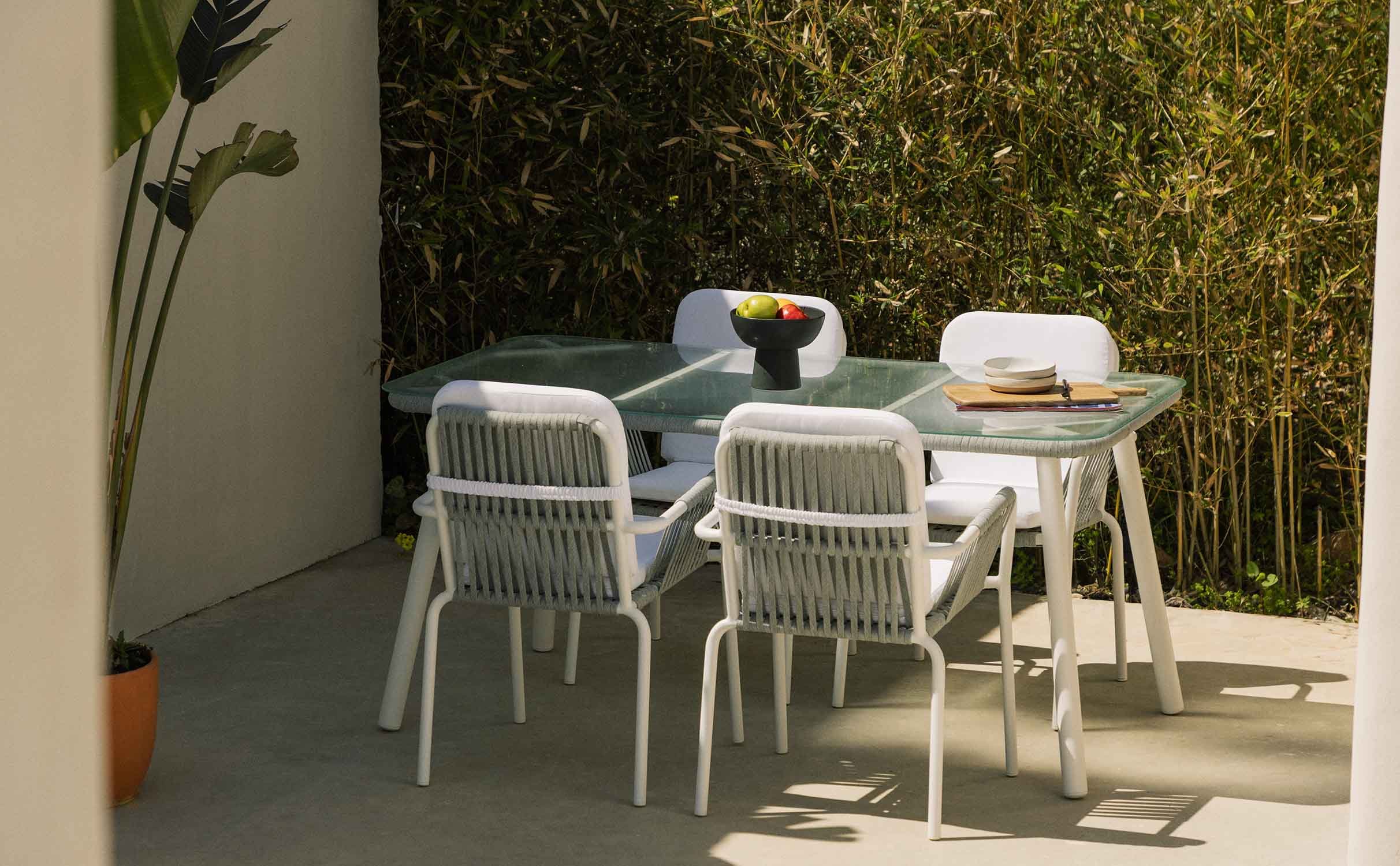 Set de Jardin en Aluminium et 4 Chaises Drian, image de la gelerie 1