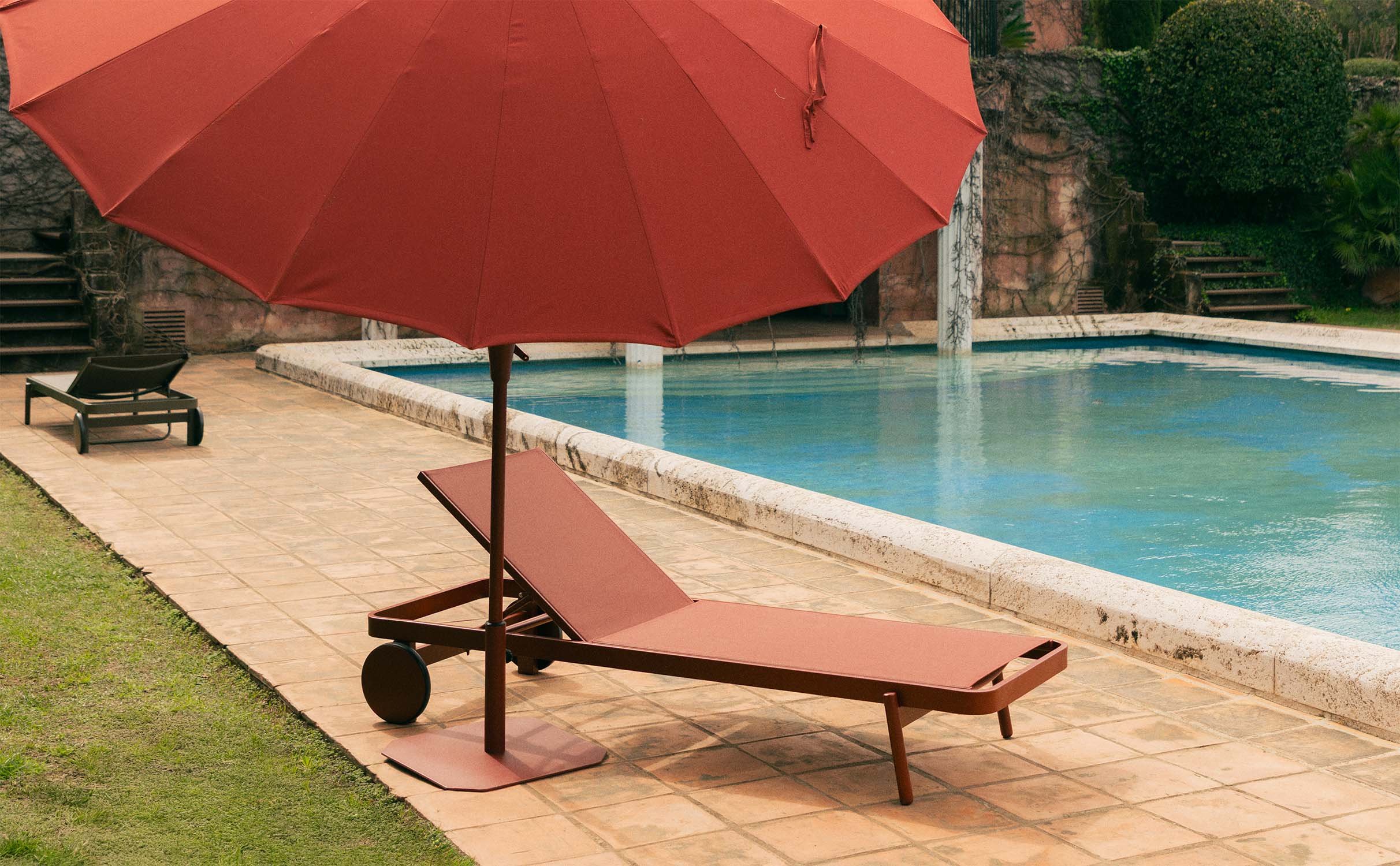 Pack de 2 Chaises Longues Inclinables en Aluminium et Tissu Celina, image de la gelerie 1