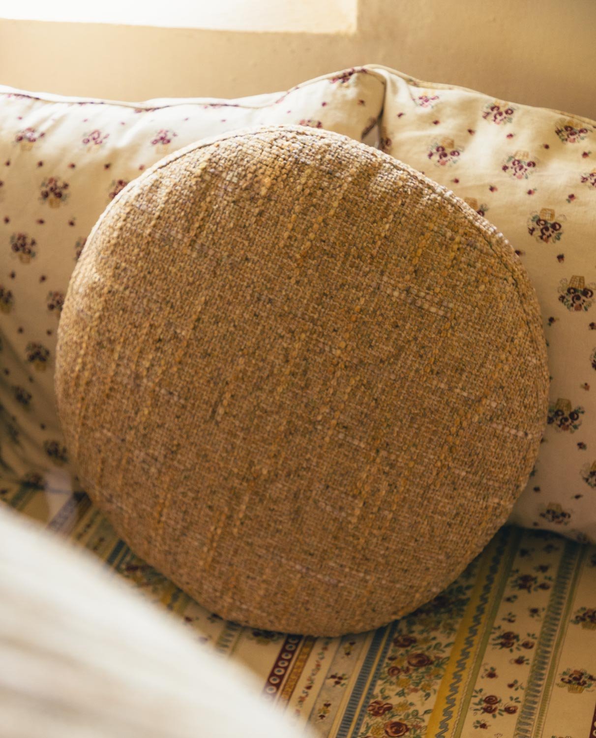 Coussin Rond en Tissu (Ø43 cm) Suaus, image de la gelerie 2