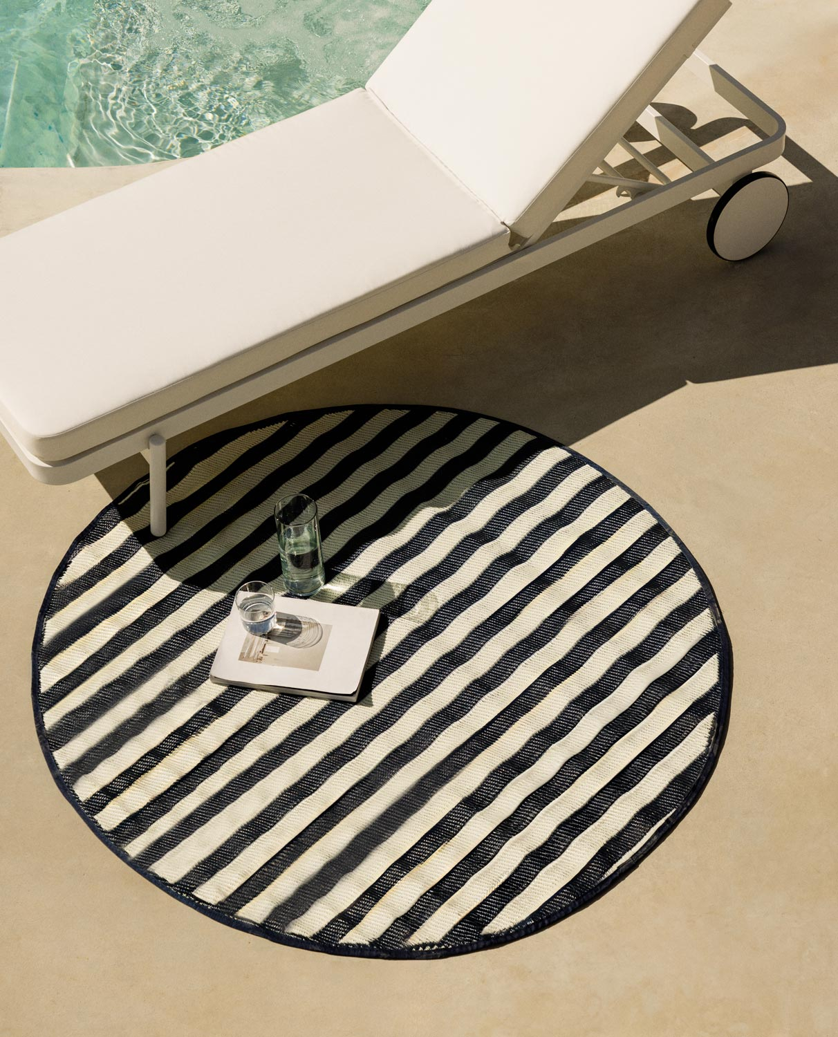Tapis d'Extérieur Rond en Polypropylène (Ø149 cm) Cierzo, image de la gelerie 2