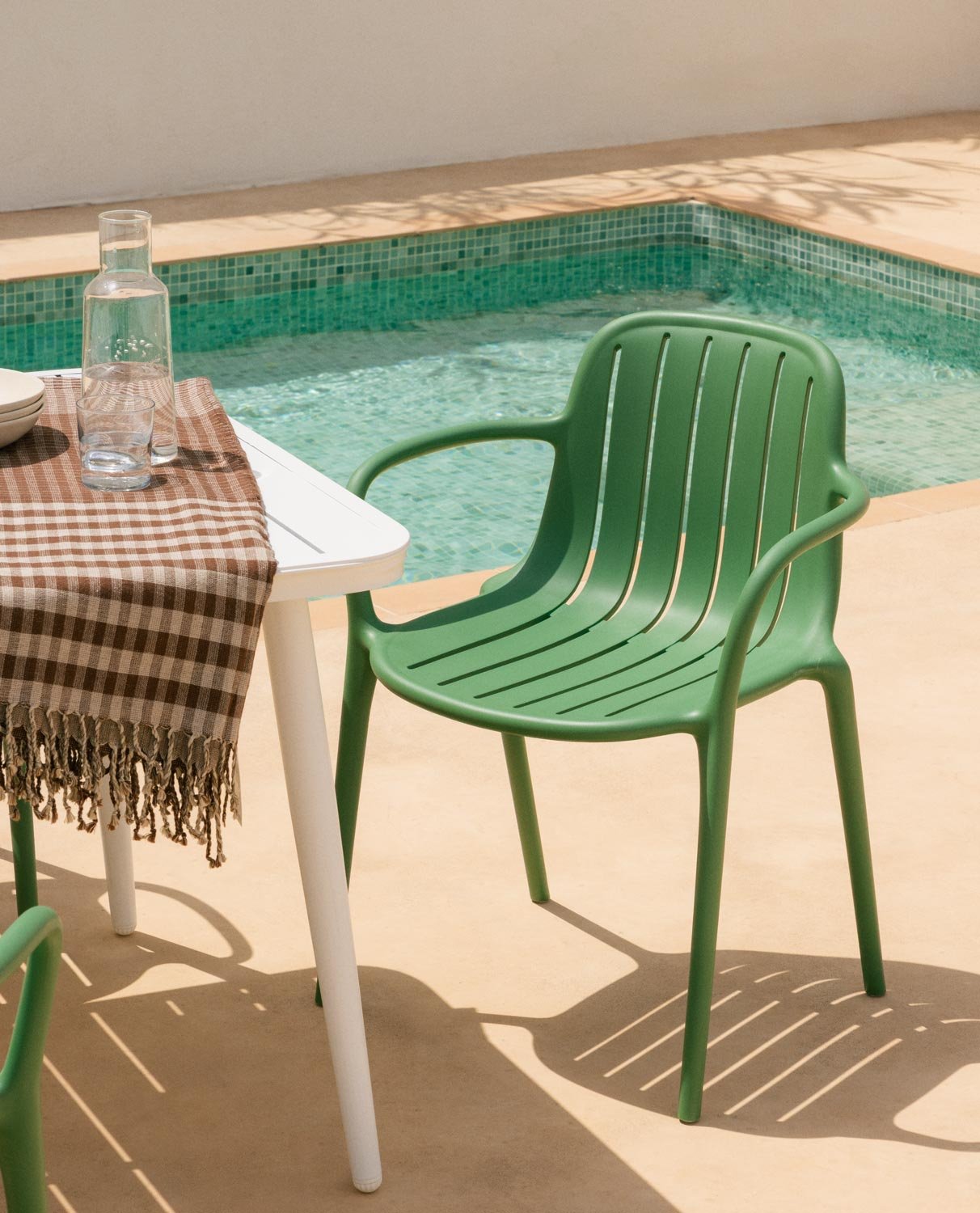 Chaise d'Extérieur en Polypropylène Brand, image de la gelerie 2