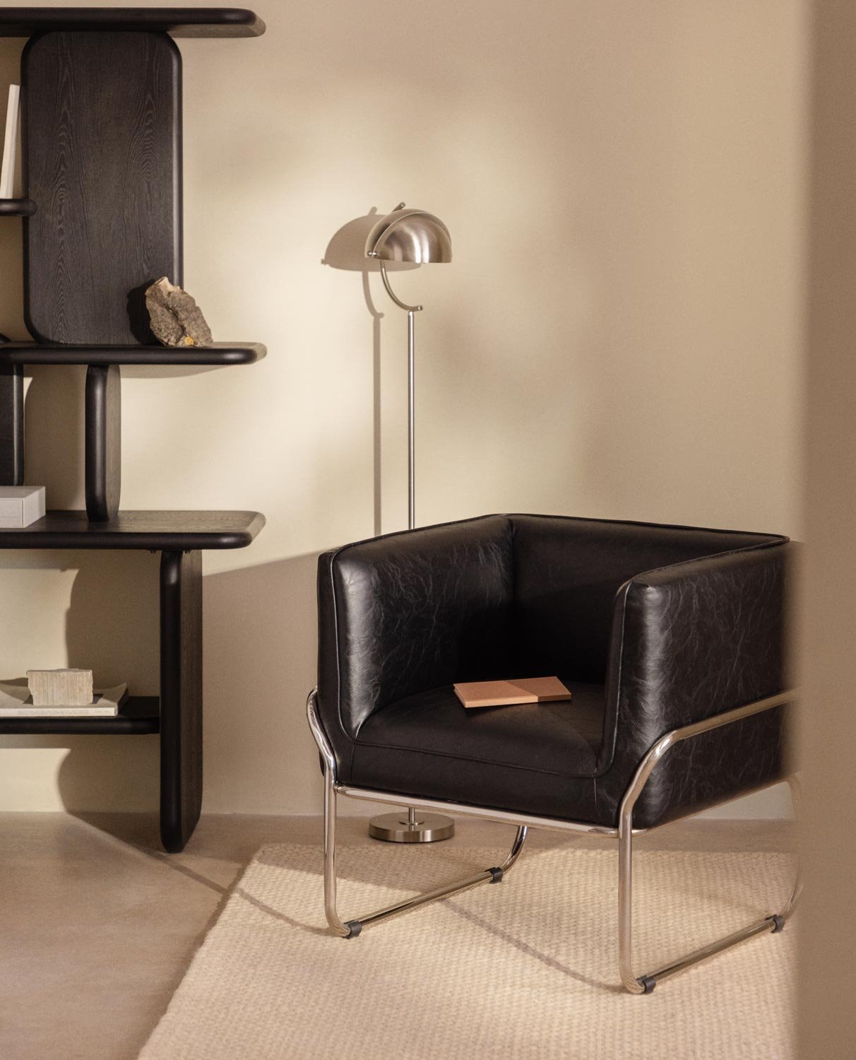 Fauteuil en Similicuir et Métal Marcellus, image de la gelerie 2