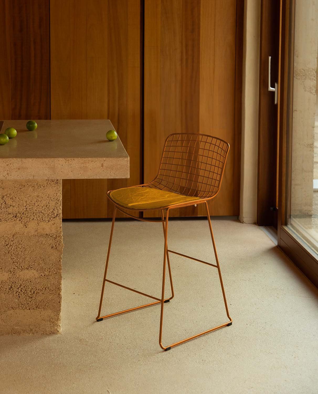 Tabouret à Dossier Bas en Métal (66 cm) Aras Fresh, image de la gelerie 2