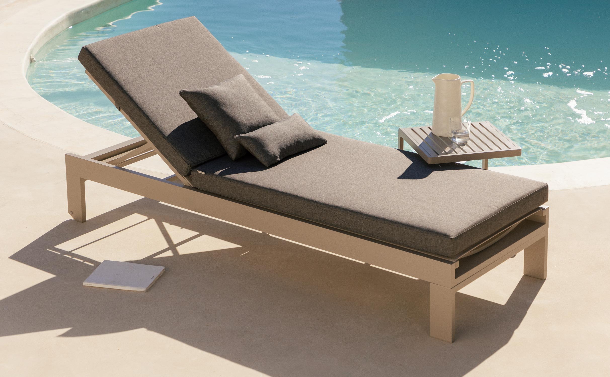 Transat Inclinable avec 3 Coussins New Kreta, image de la gelerie 1