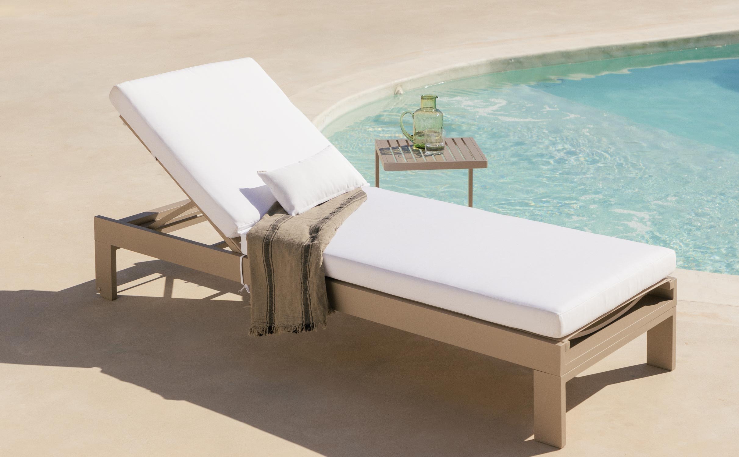 Transat avec Coussin Amovible et Coussin Rectangulaire New Kreta, image de la gelerie 1